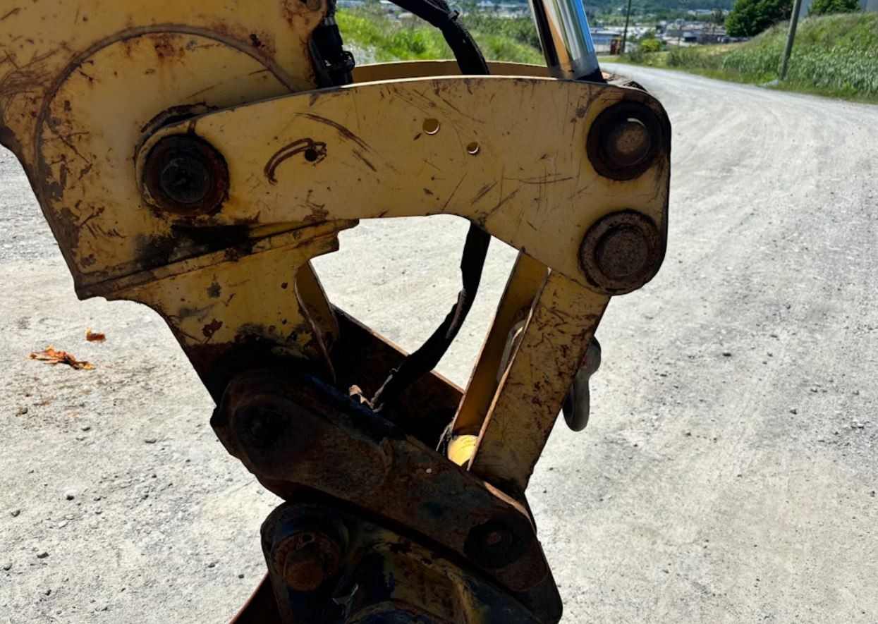 gallery 2016 Caterpillar 420F2 IT 4WD Backhoe