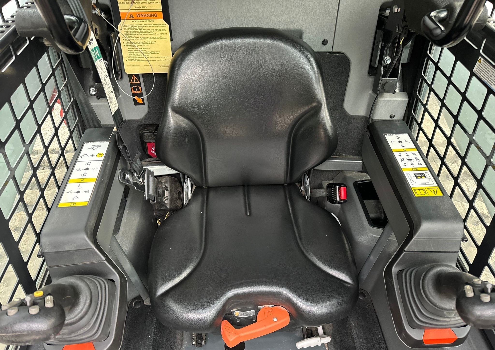 gallery 2022 Bobcat T76 R-Series tracked skid steer loader