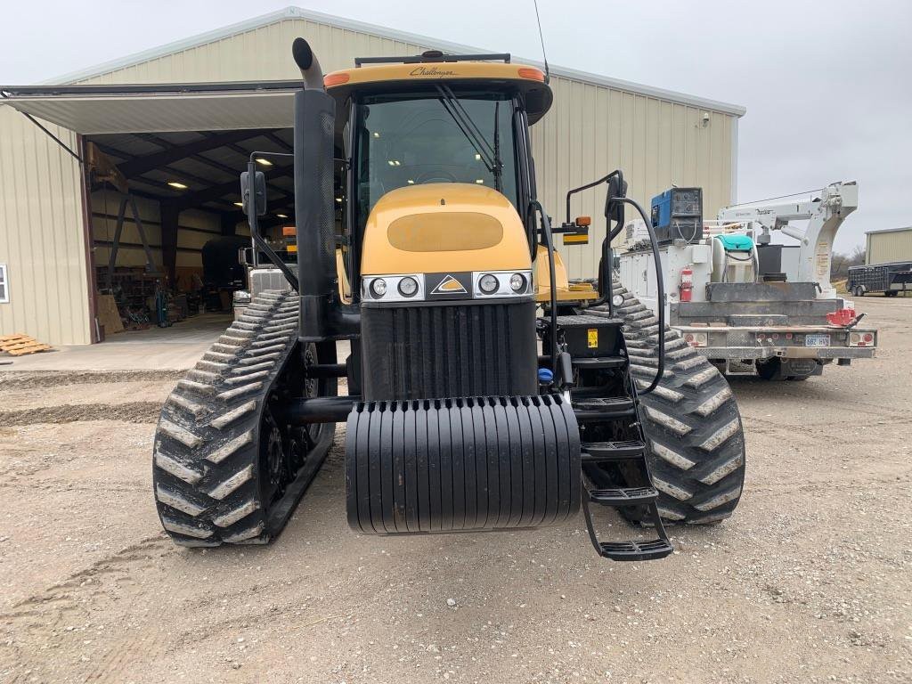 gallery 2013 Challenger MT765D Track Tractor