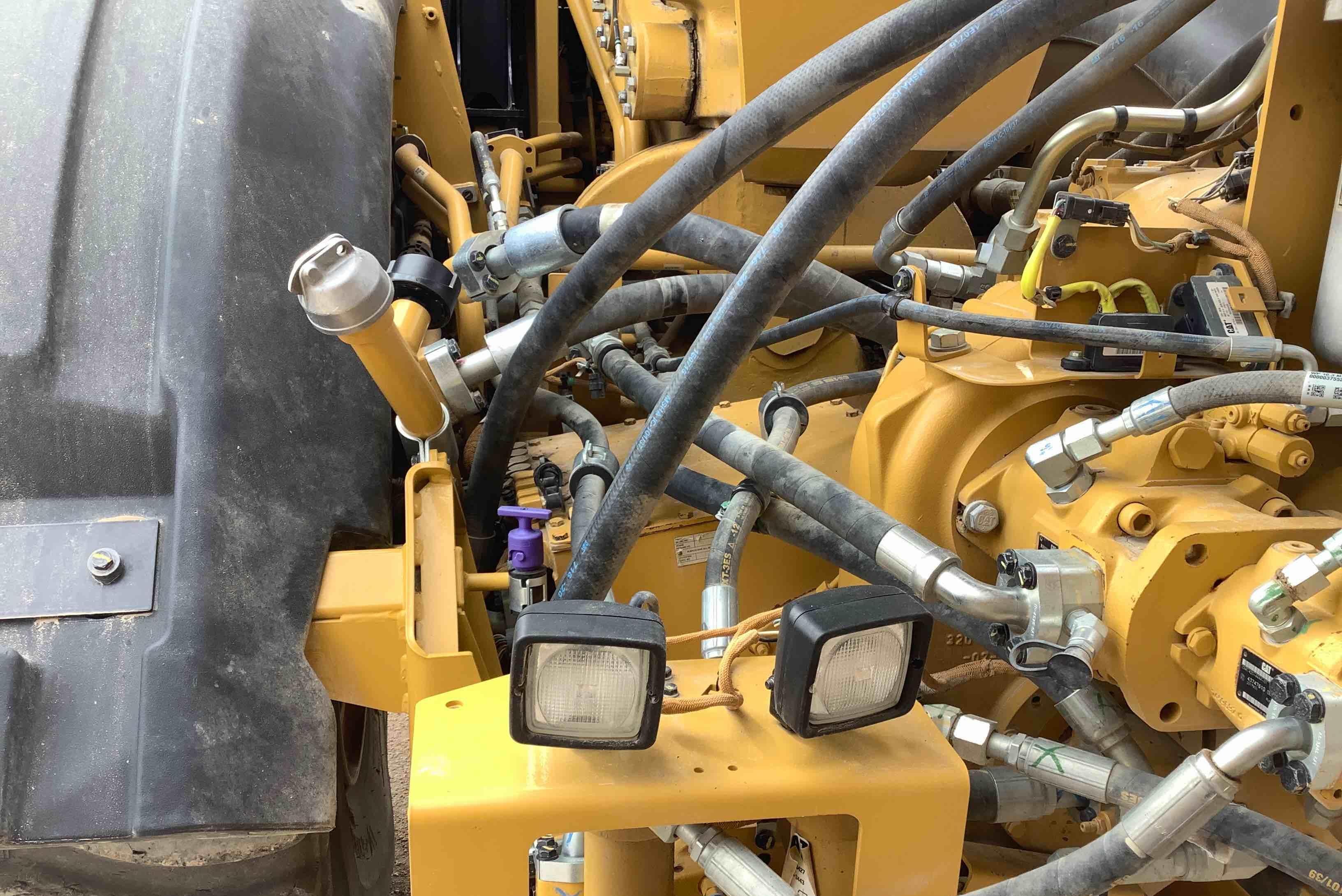 gallery 2017 Caterpillar 623K Self Propelled Elevating Scraper