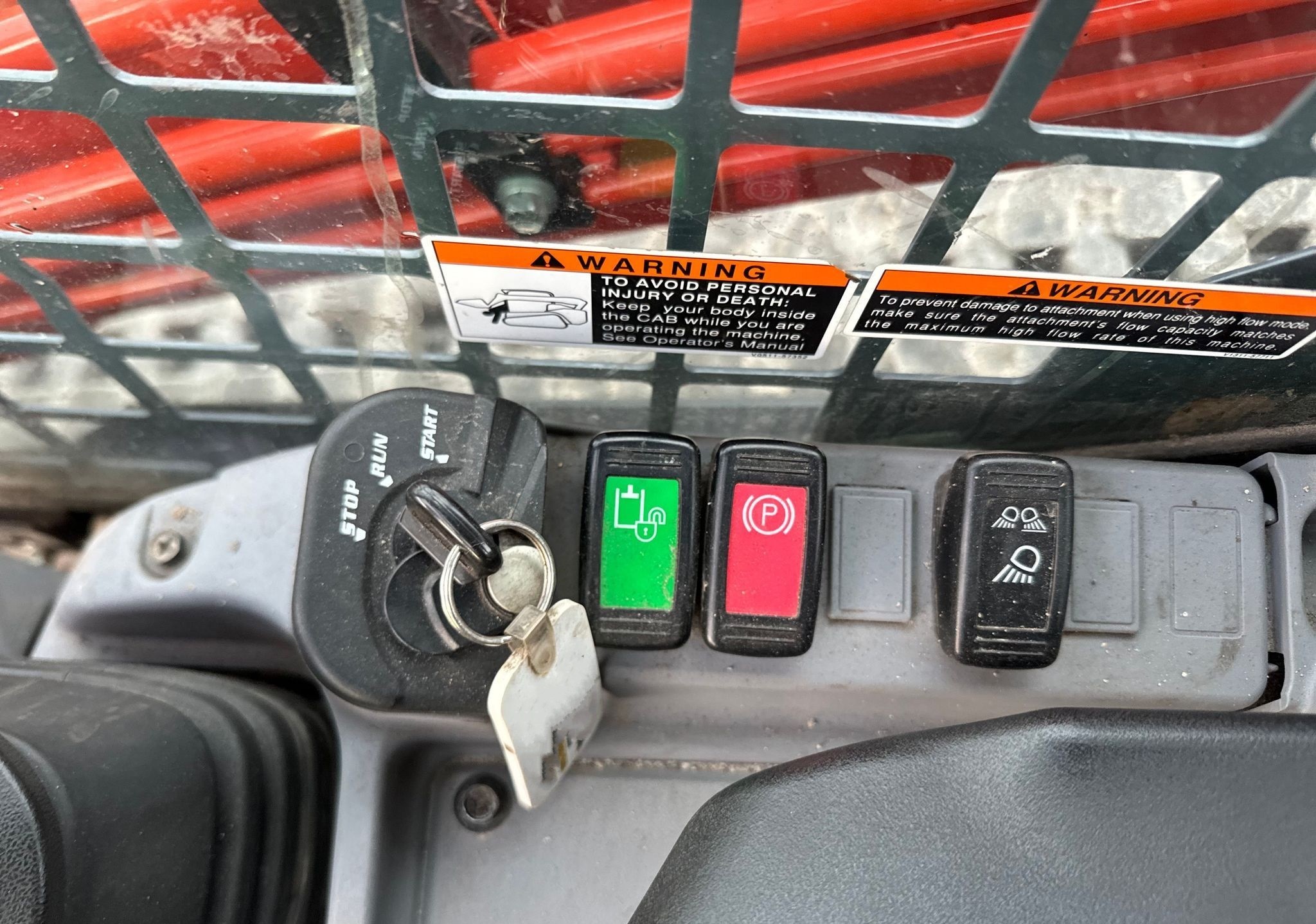 gallery 2021 Kubota SVL97-2 tracked skid steer loader