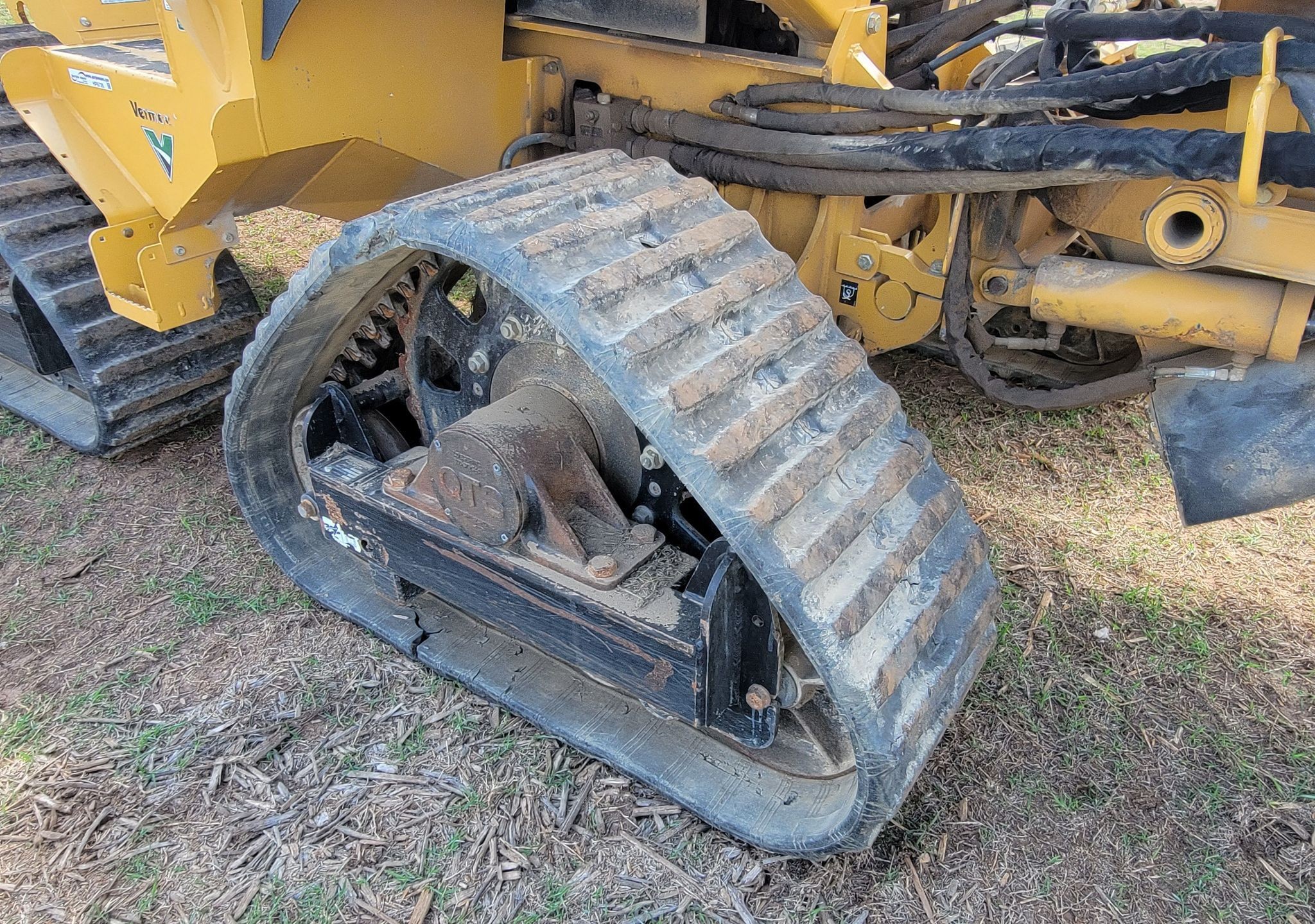 gallery 2013 Vermeer RTX1250 rock saw