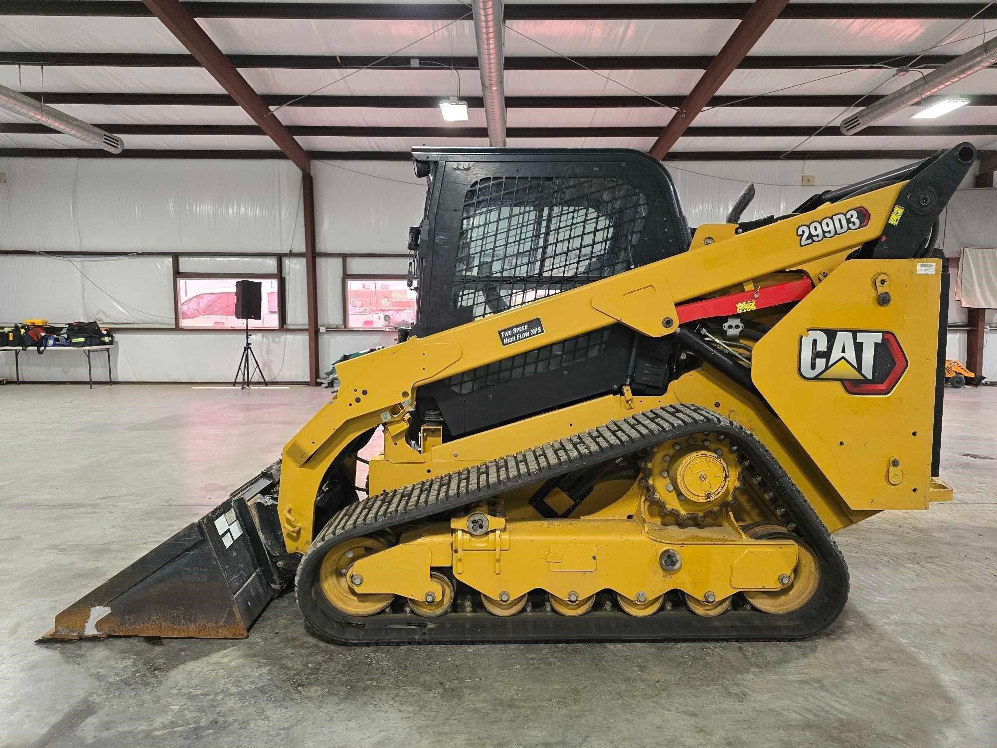 gallery 2022 Caterpillar 299D3 skid steer