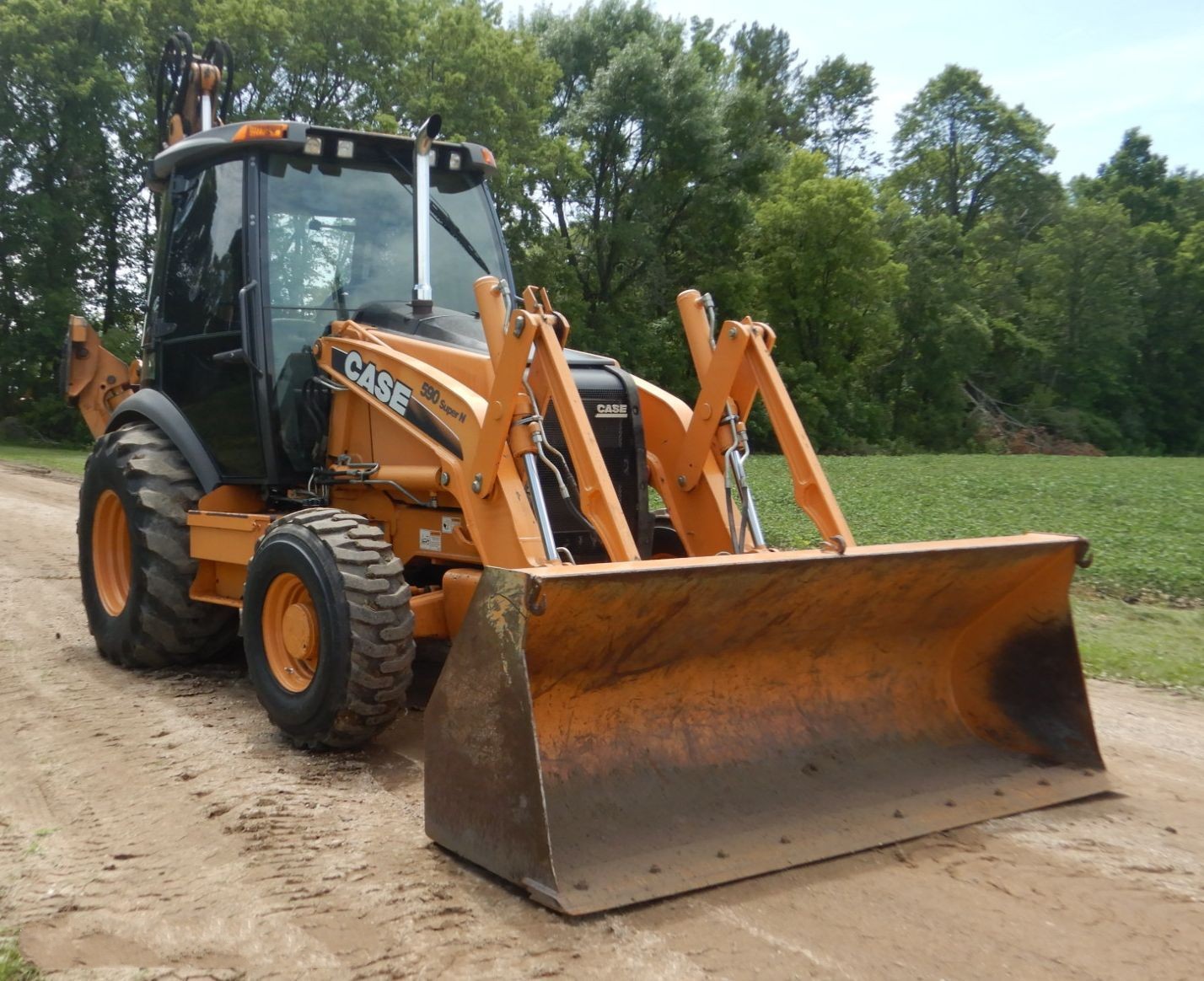 gallery 2010 Case 590 Super N backhoe
