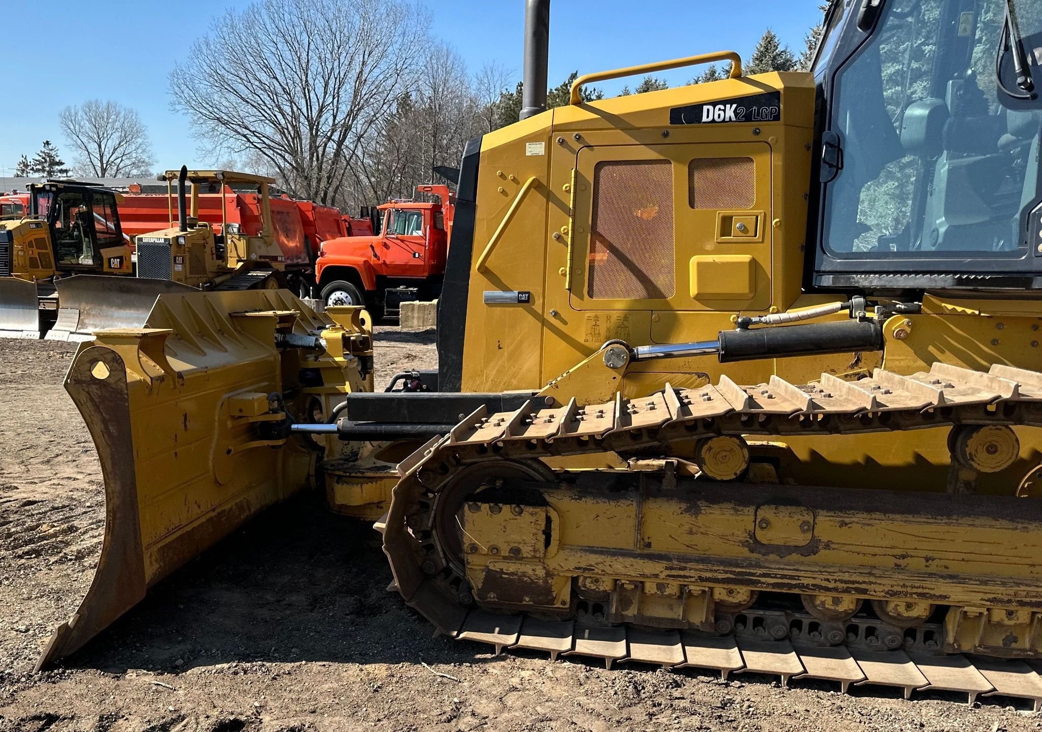 gallery 2016 Caterpillar D6K2 LGP dozer
