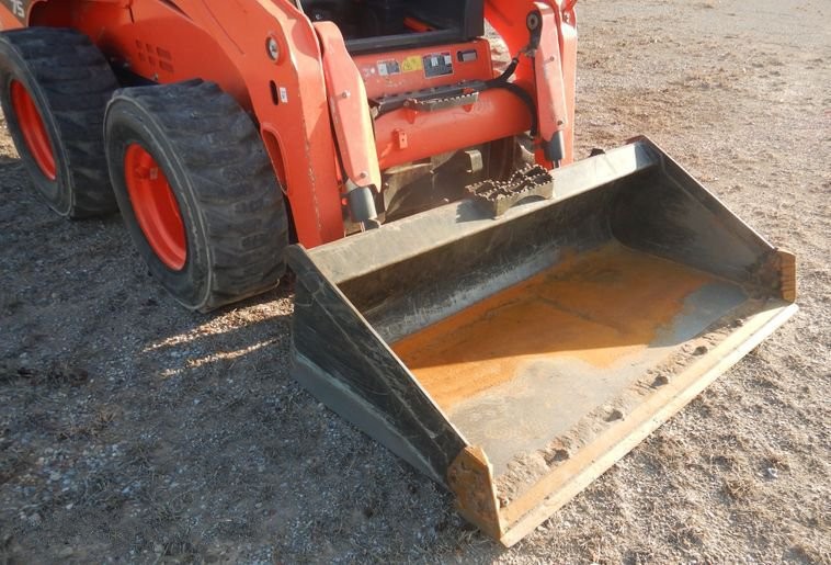 gallery 2017 Kubota SSV75 skid steer loader