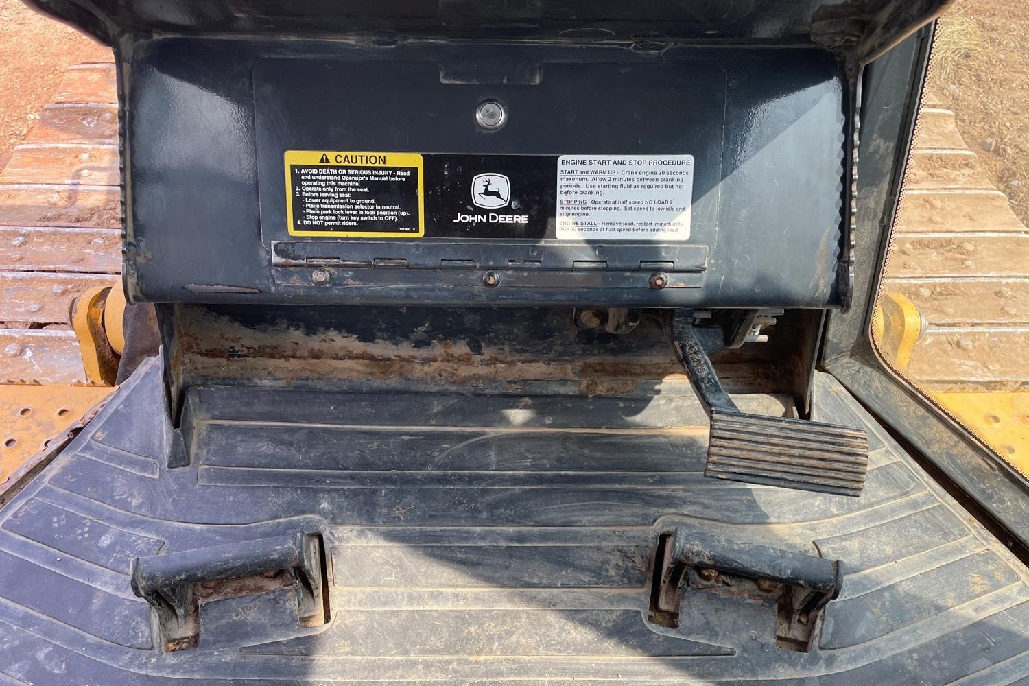 gallery 2007 John Deere 850J LT Dozer WMulti-Shank Ripper