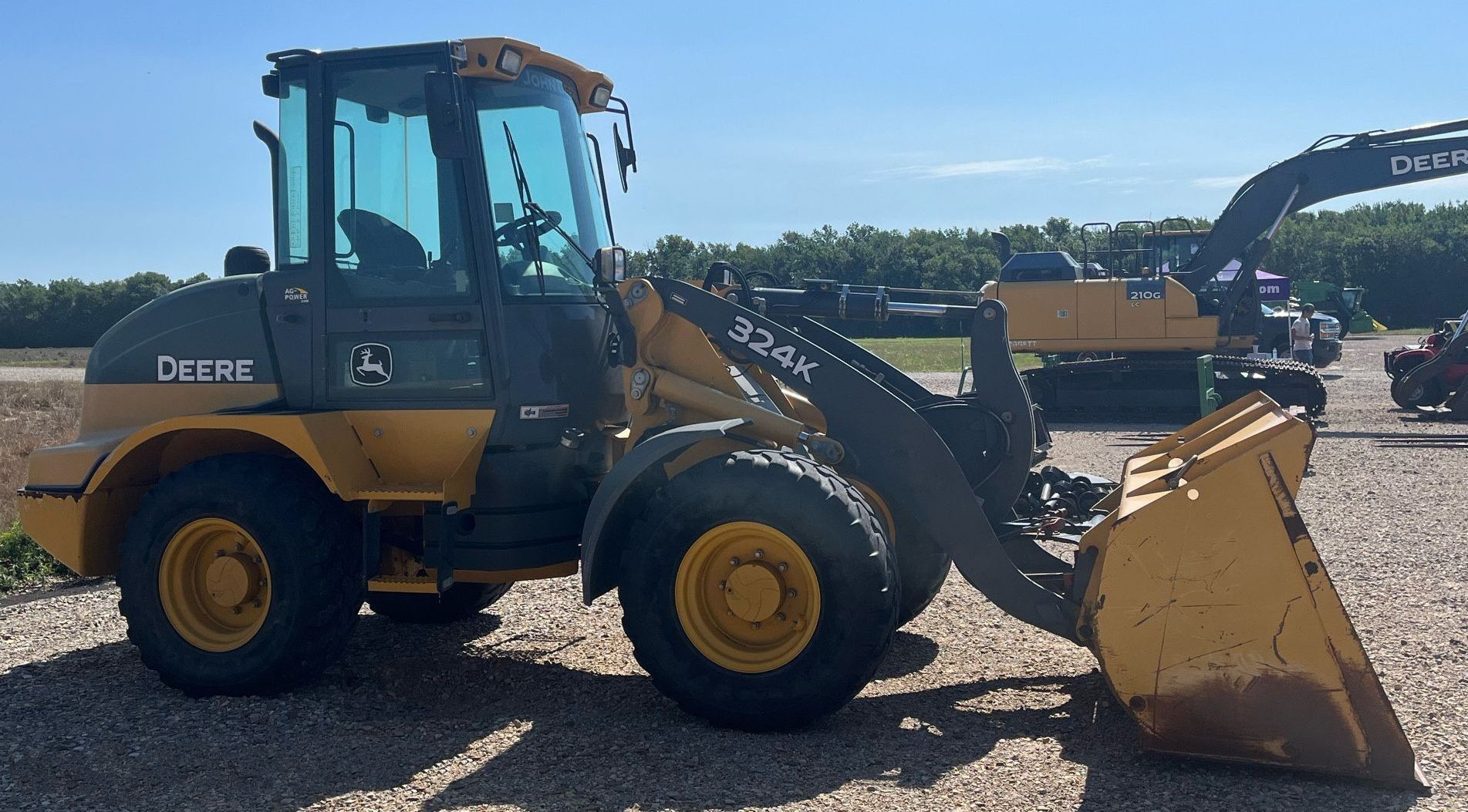 gallery 2016 John Deere 324K wheel loader