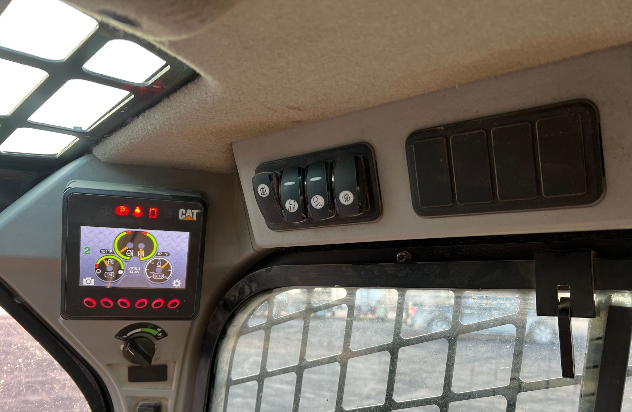 gallery 2019 Caterpillar 289D tracked skid steer loader