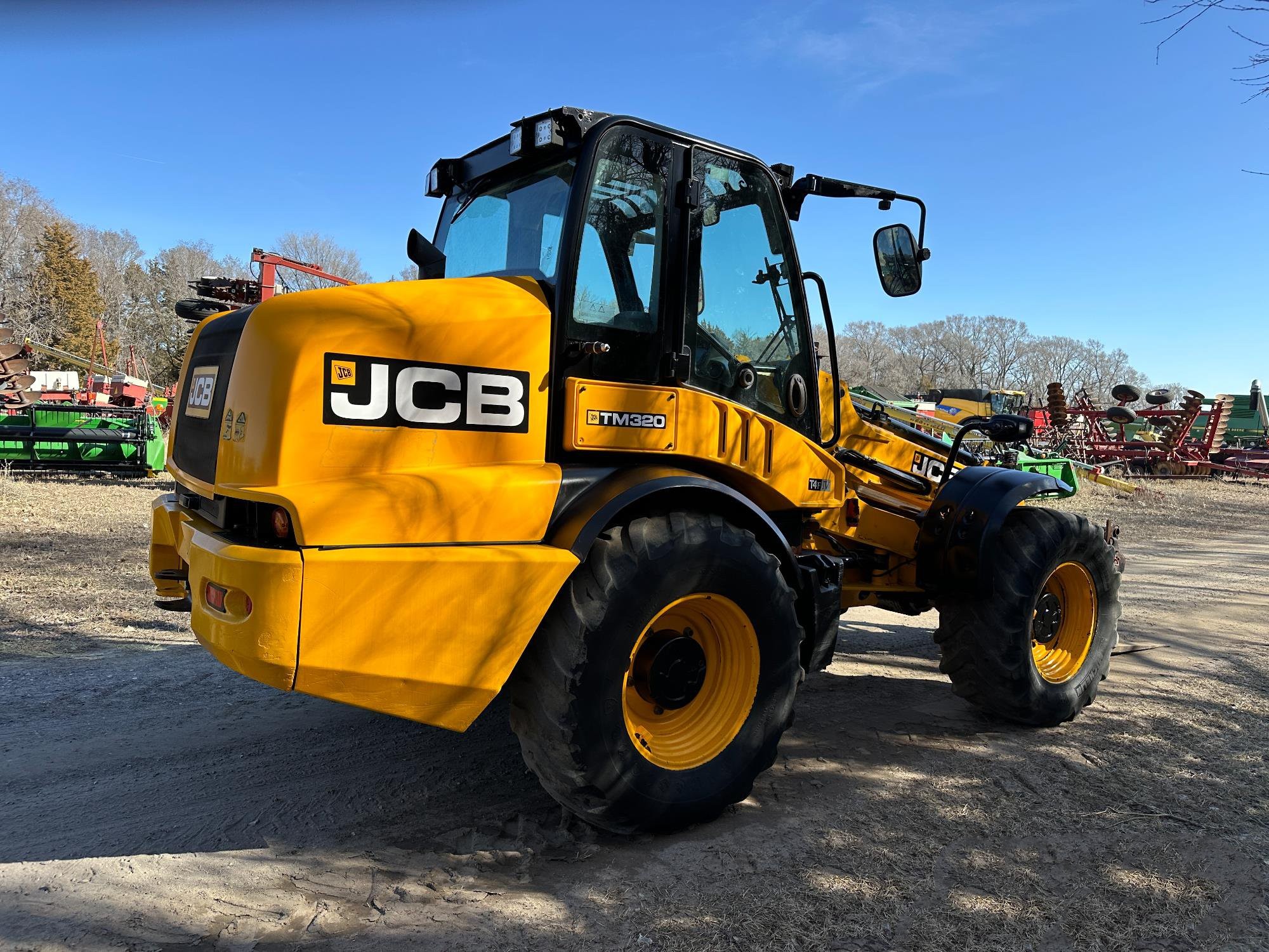 gallery 2017 JCB TM320 4x4 Telehandler
