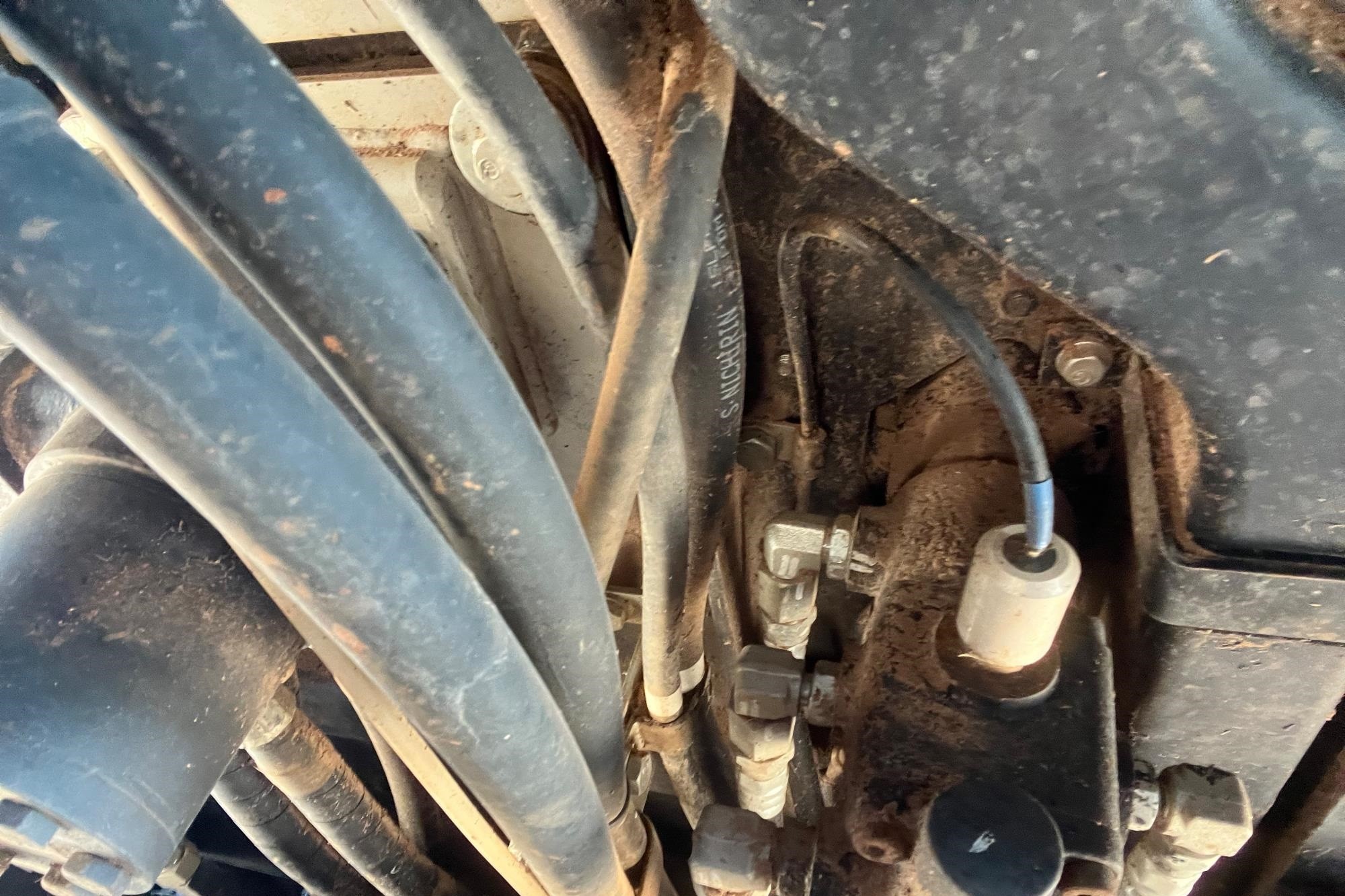 gallery 2016 Komatsu WA270-8 Wheel Loader WAttachments