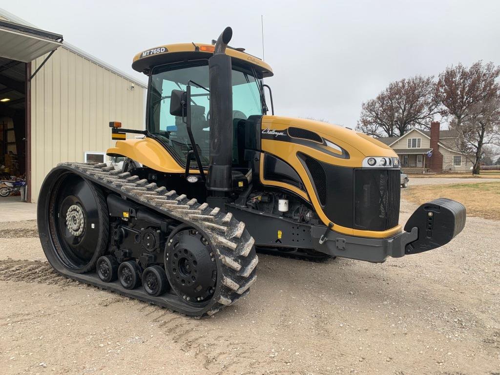 gallery 2013 Challenger MT765D Track Tractor