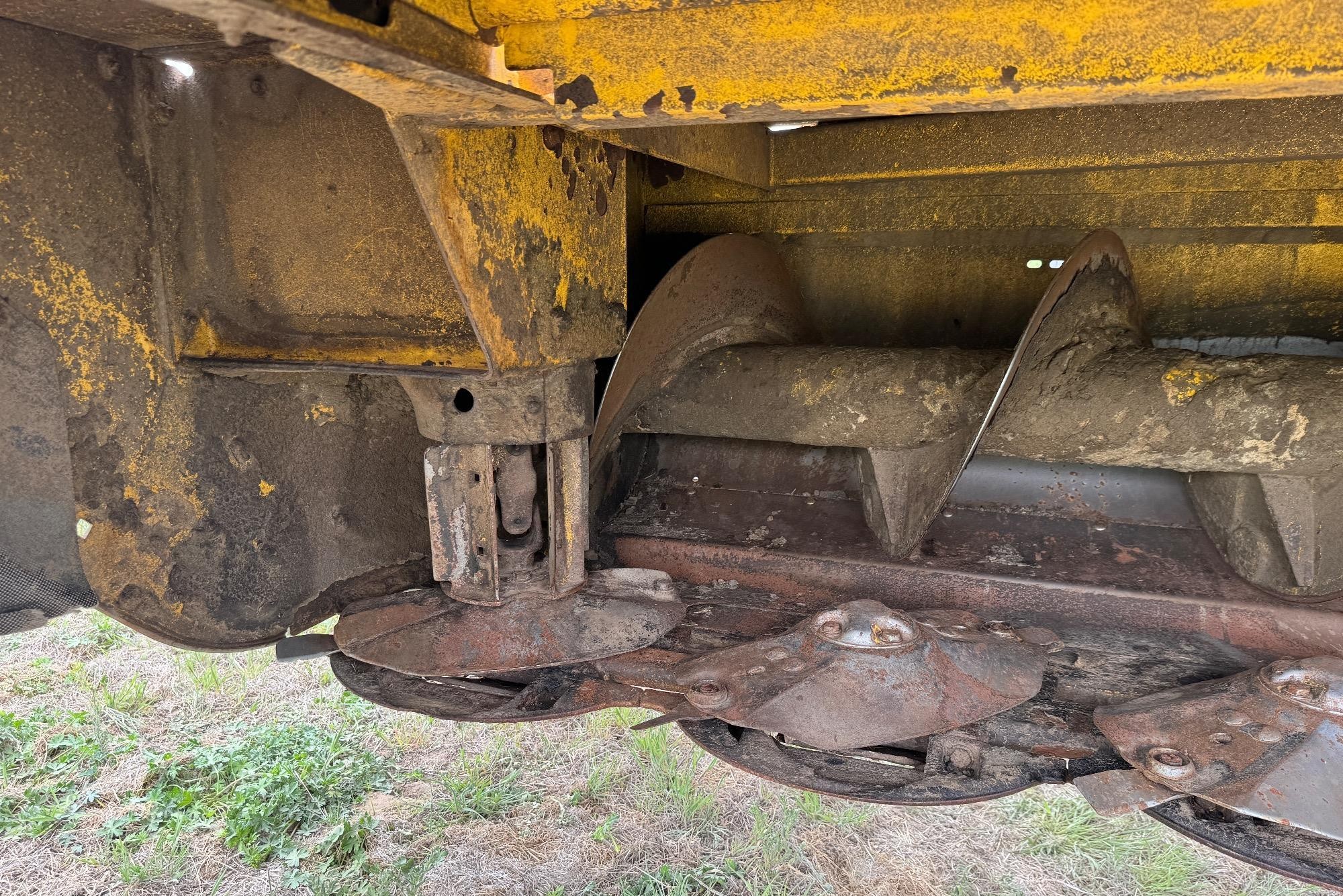 gallery 2014 New Holland Speedrower 240 Self-Propelled Windrower