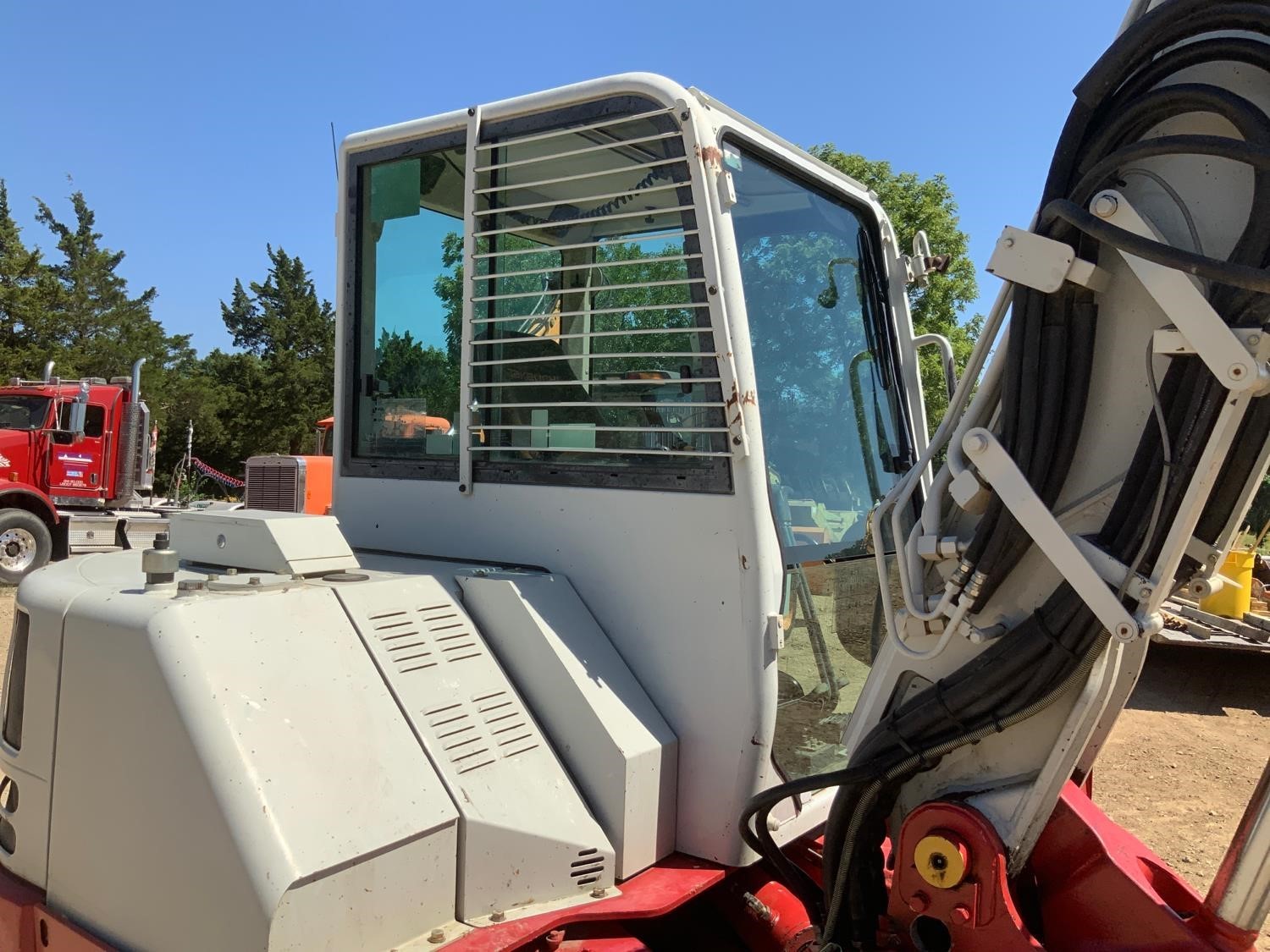 gallery 2015 Takeuchi TB280FR Mini Excavator