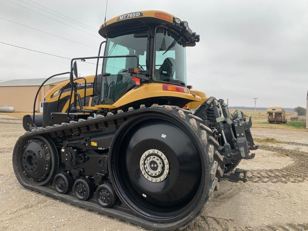 gallery 2013 Challenger MT765D Track Tractor