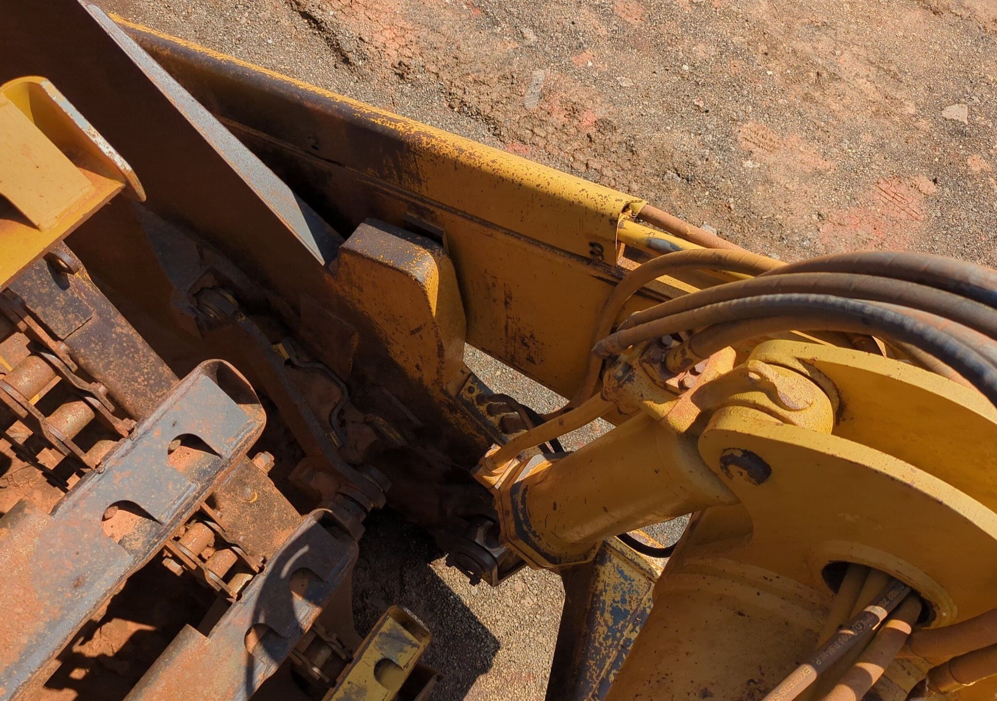 gallery 1995 Caterpillar 623F Elevating Scraper