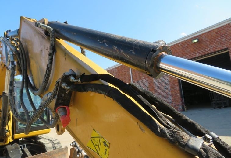 gallery 2015 Caterpillar 308E2 CR Mini excavator