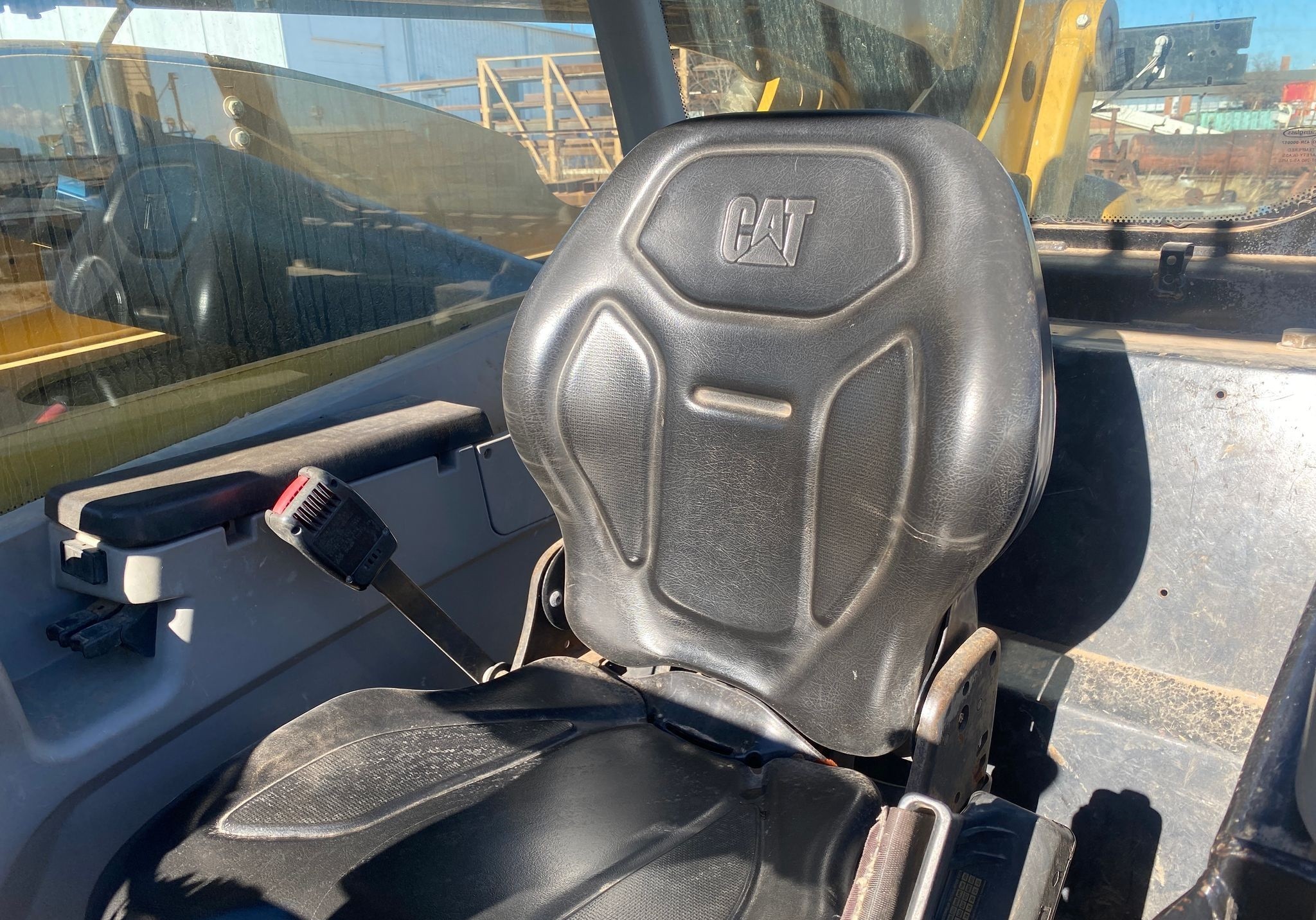 gallery 2017 Caterpillar TL1055D telehandler