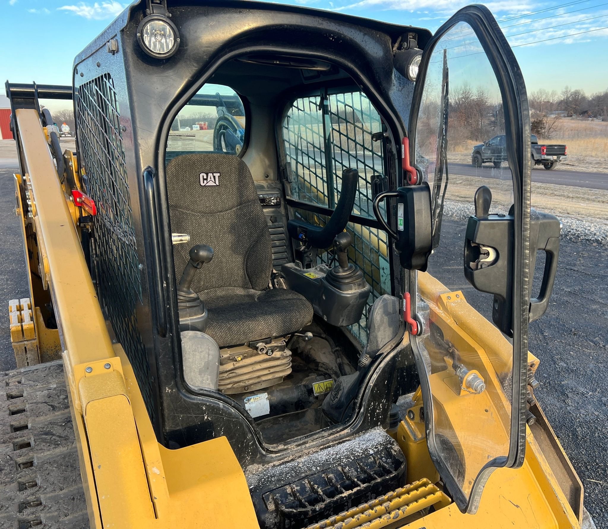 gallery 2019 Caterpillar 289D tracked skid steer loader