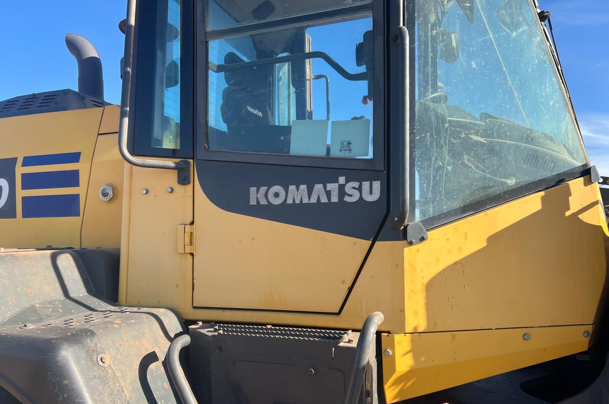 gallery 2016 Komatsu WA270-8 Wheel Loader WAttachments