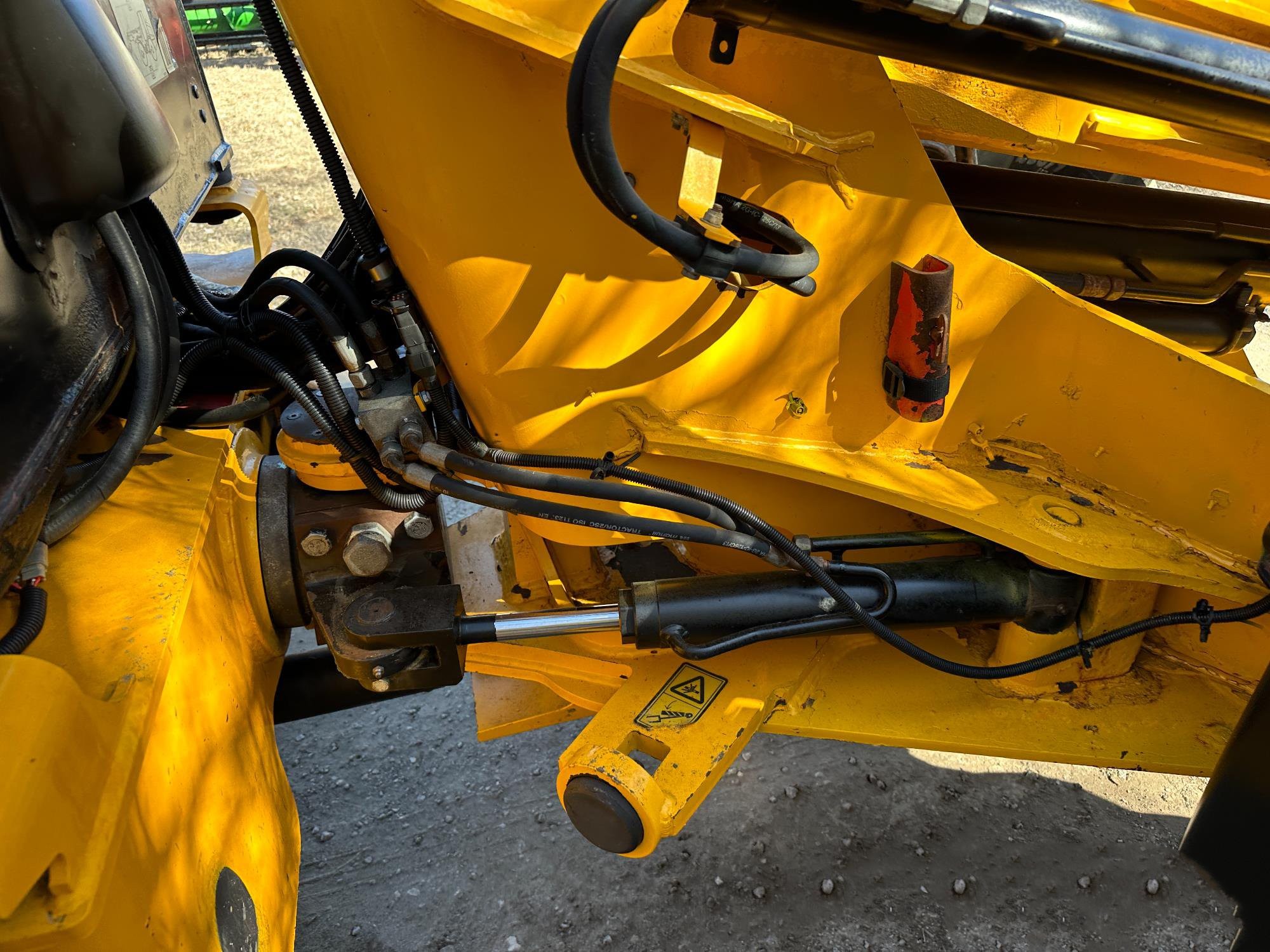 gallery 2017 JCB TM320 4x4 Telehandler