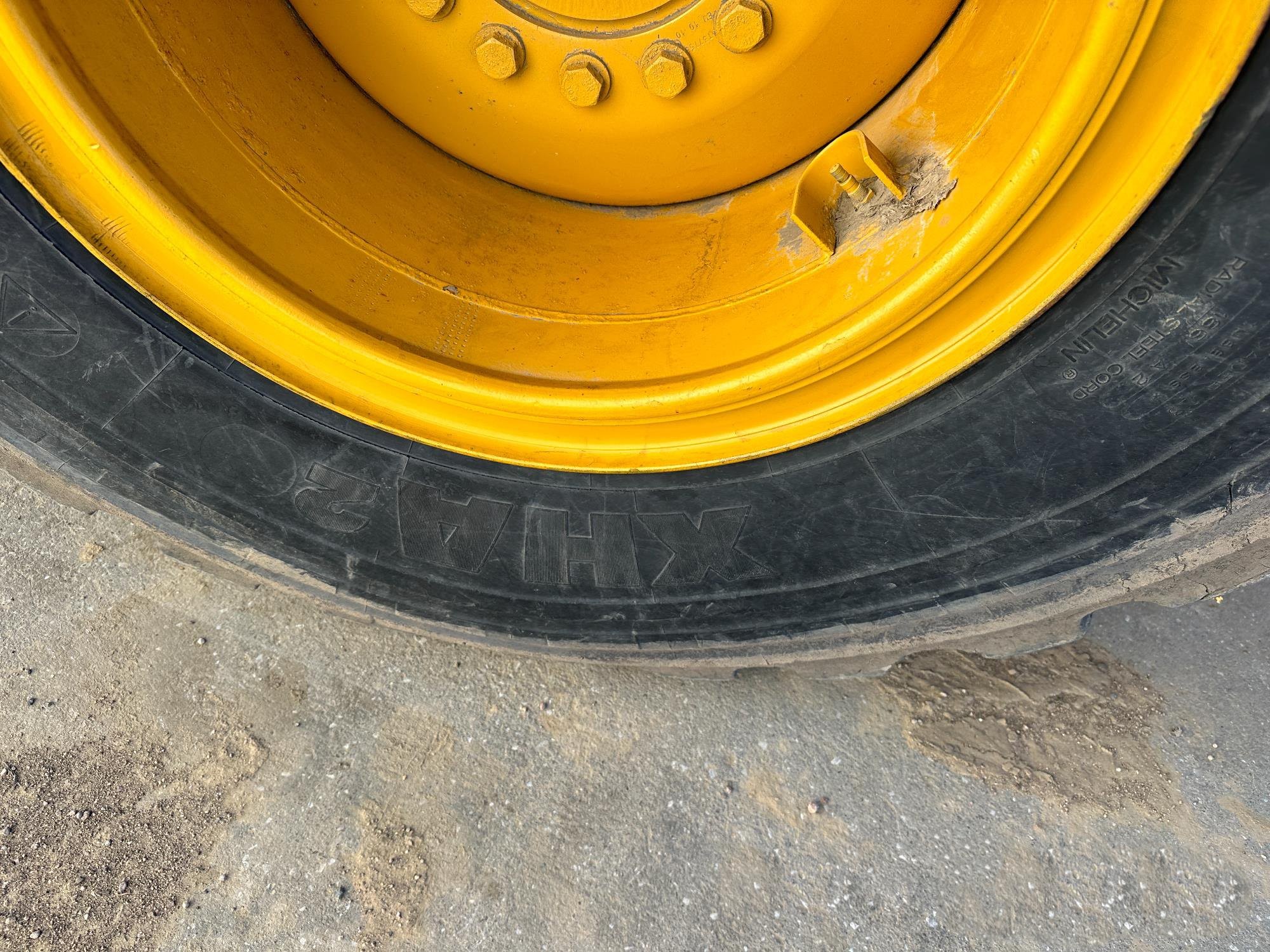 gallery 2015 John Deere 544K Wheel Loader WGrapple