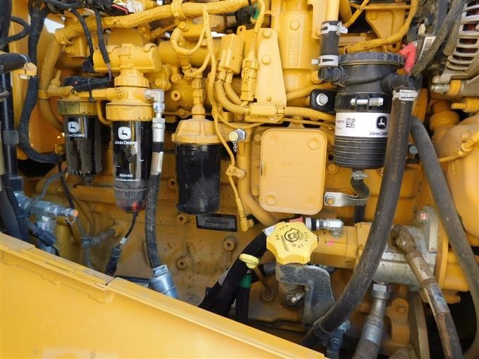 gallery 2014 John Deere 524K High Lift Wheel Loader
