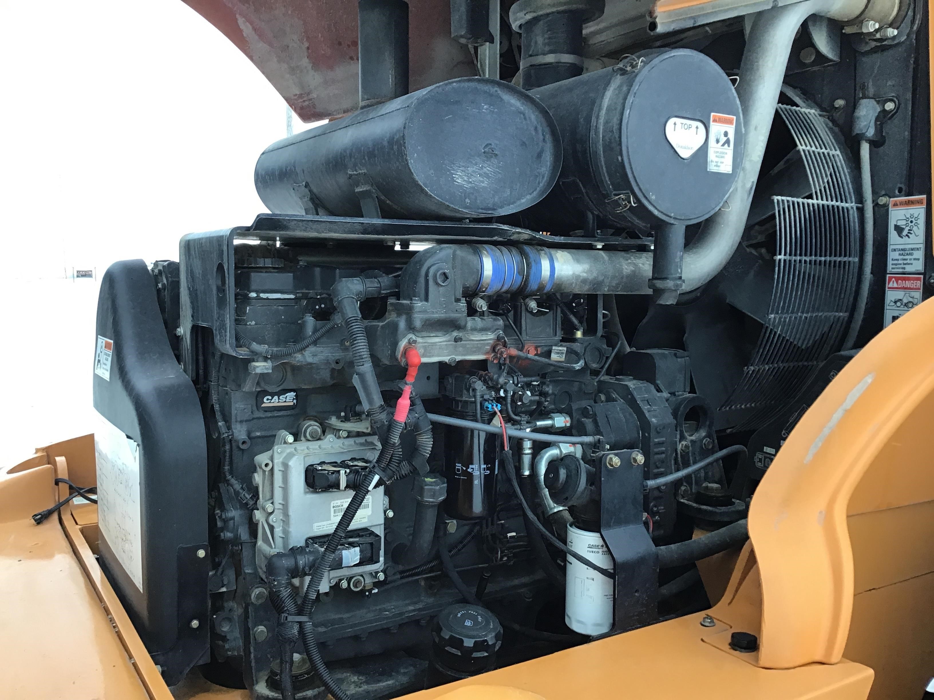 gallery 2010 Case 821E Wheel Loader