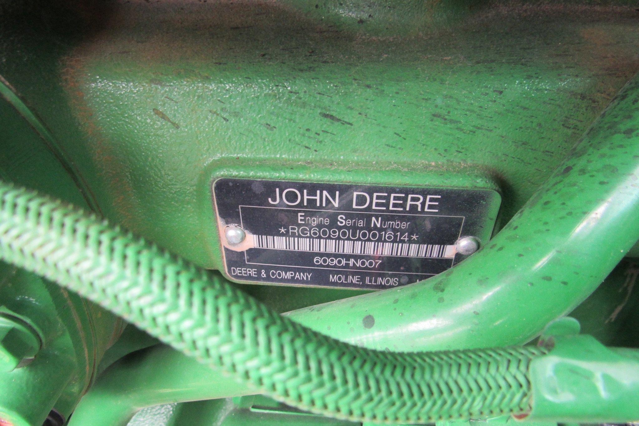 gallery 2014 John Deere R4038 self-propelled sprayer