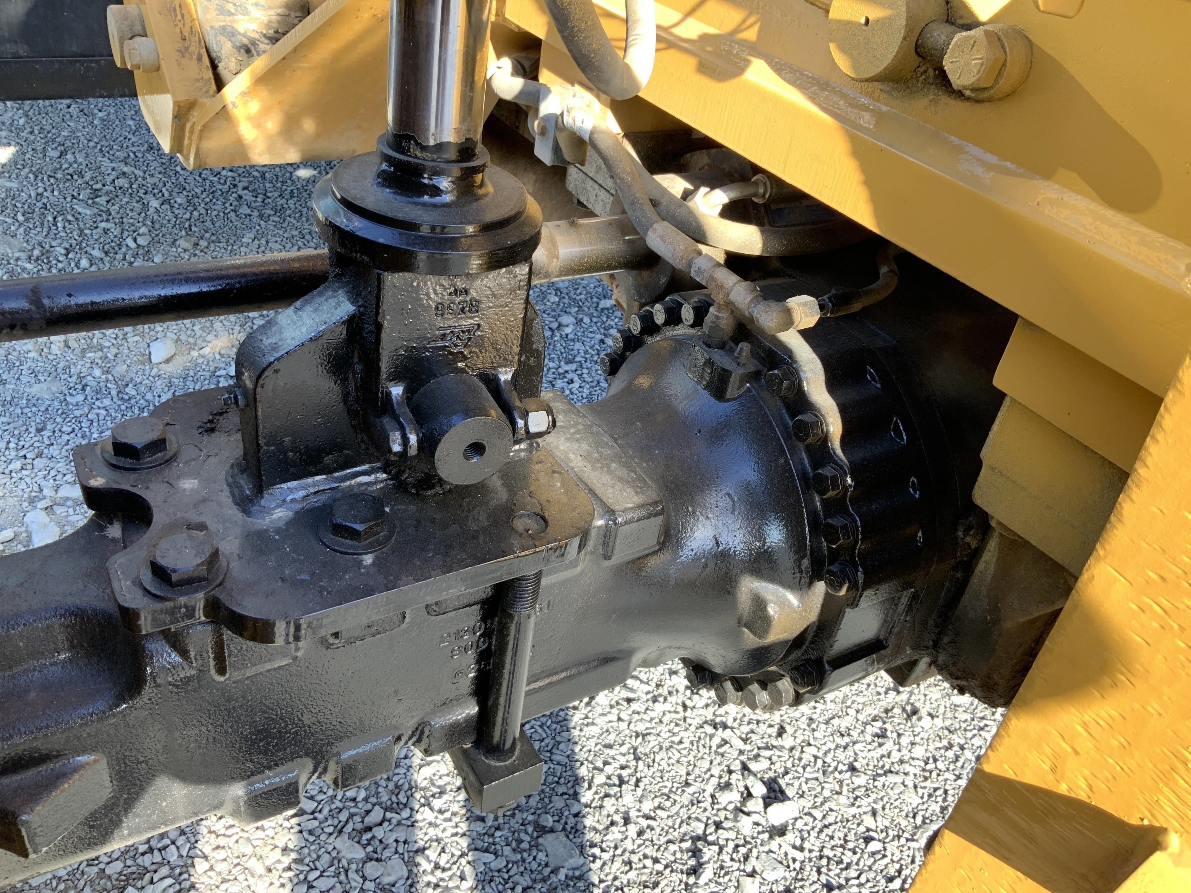 gallery 2013 Caterpillar TL1055C Telehandler