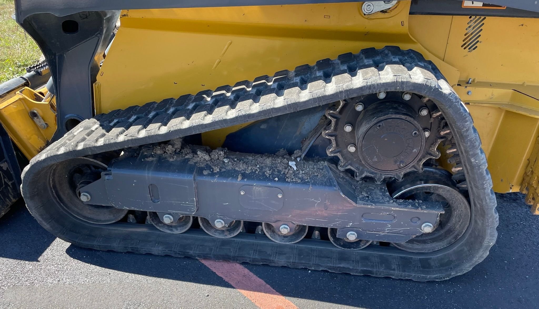 gallery 2021 John Deere 325G tracked skid steer loader