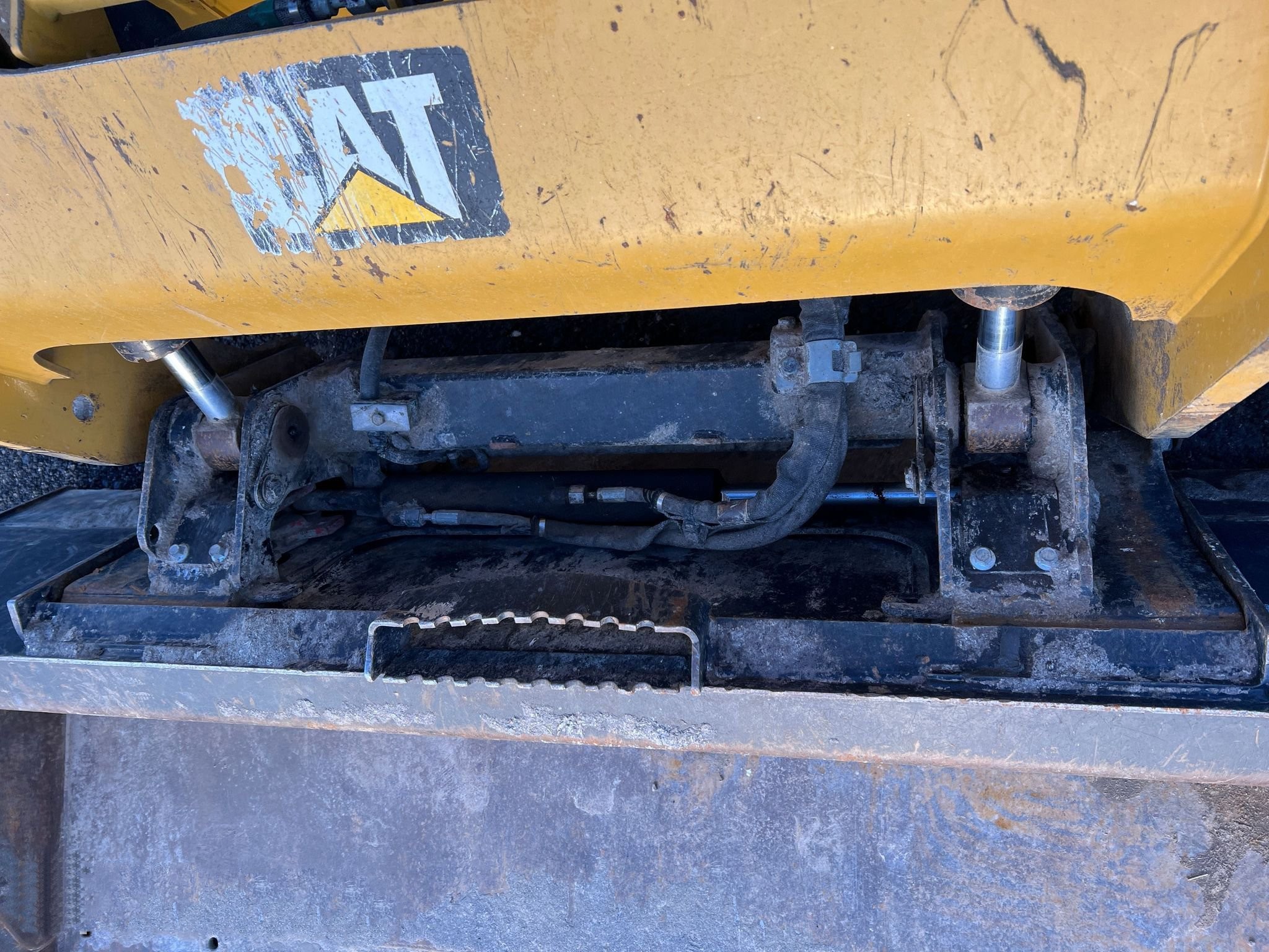 gallery 2019 Caterpillar 289D tracked skid steer loader