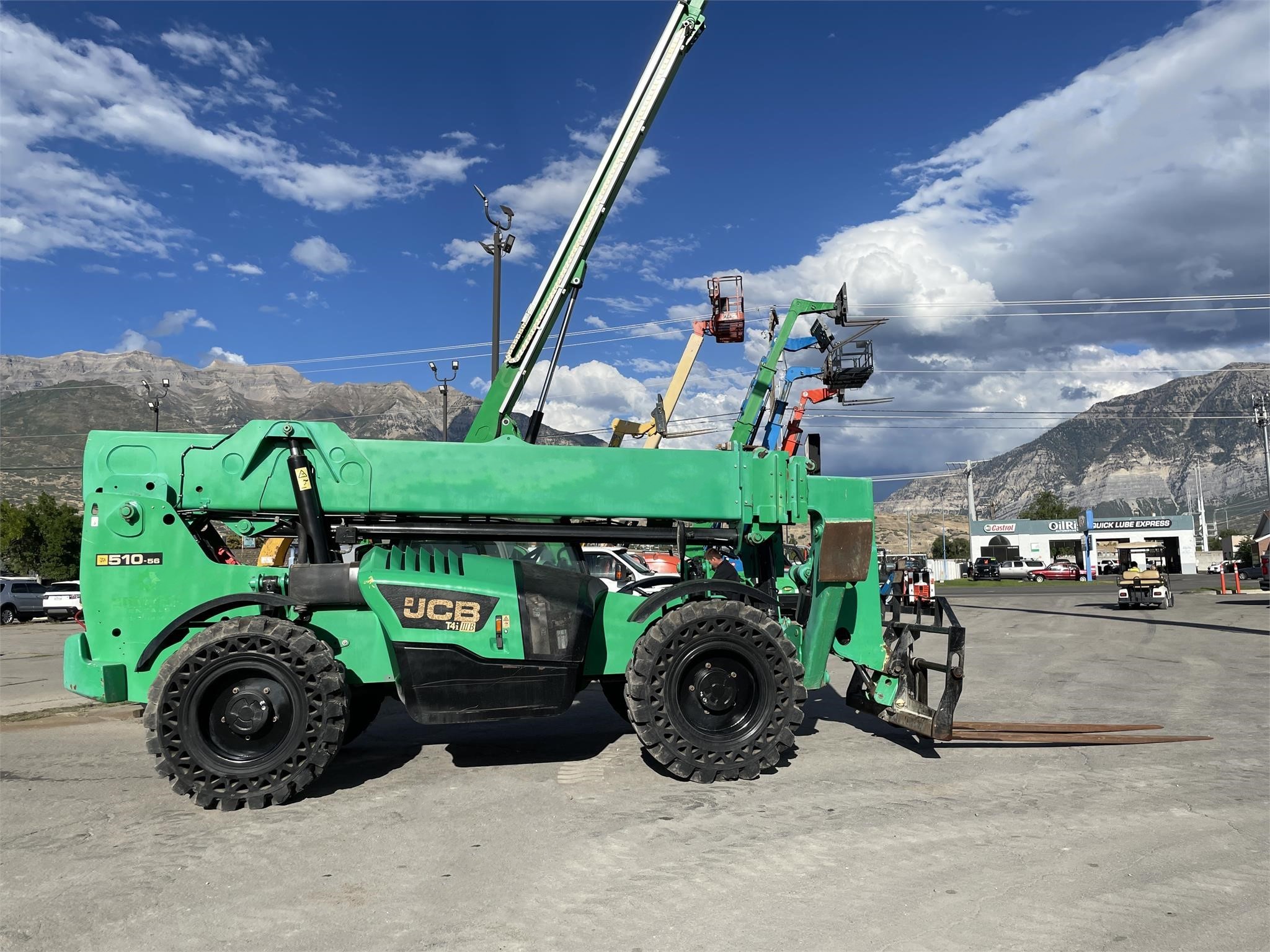 gallery 2015 JCB 510-56 Telehandler