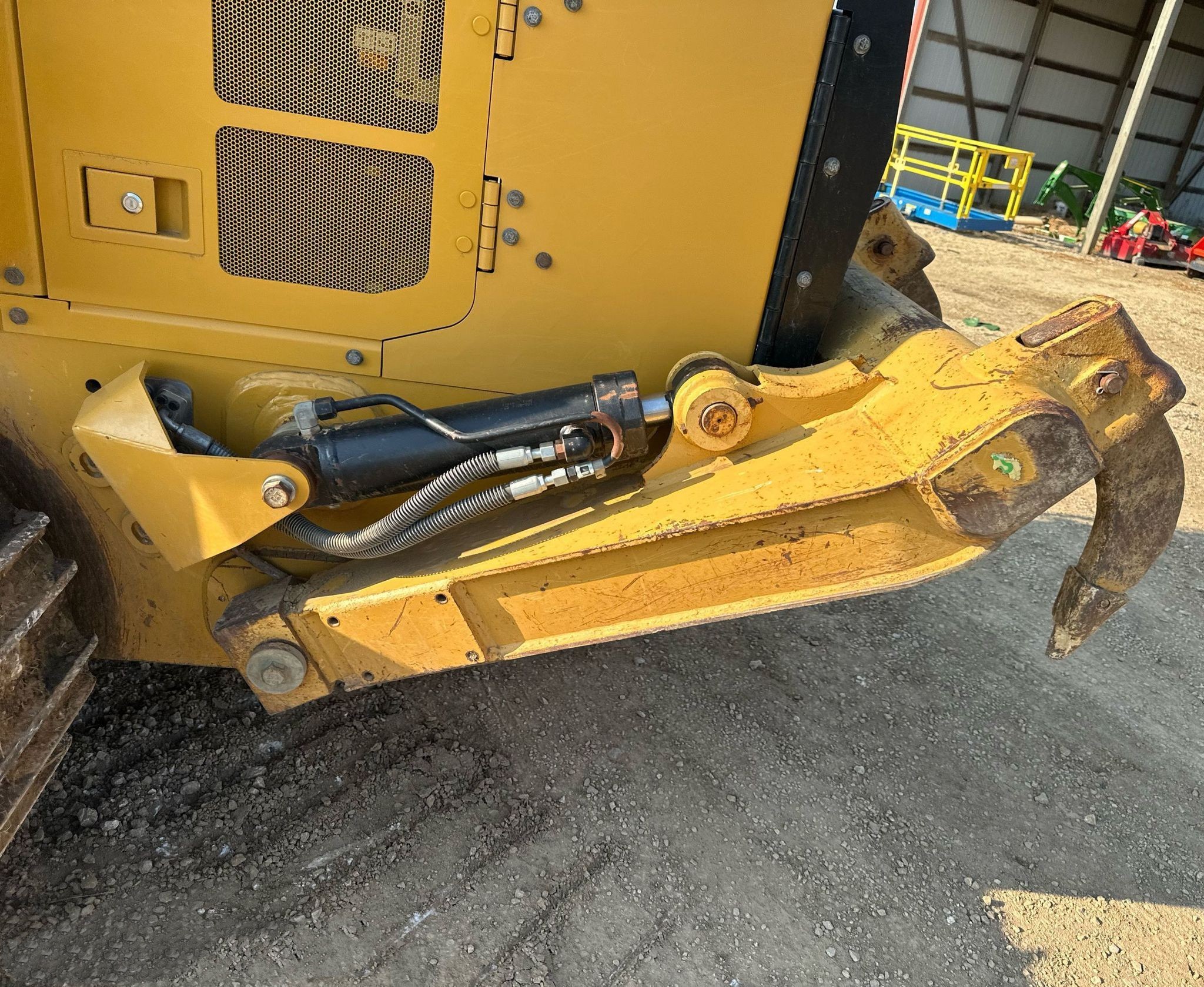 gallery 2018 Caterpillar 953K track loader
