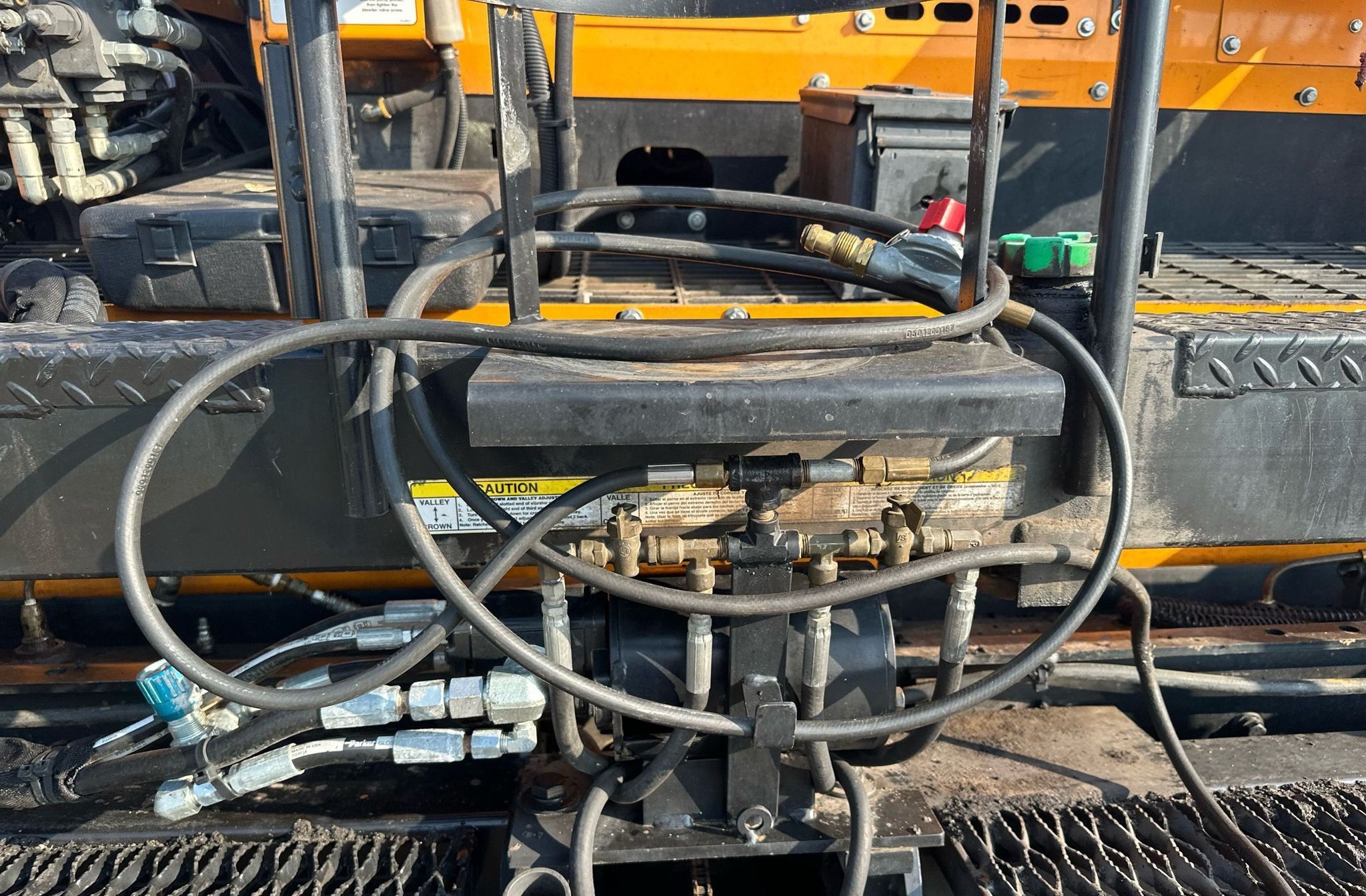 gallery 2018 LeeBoy 8500D paver