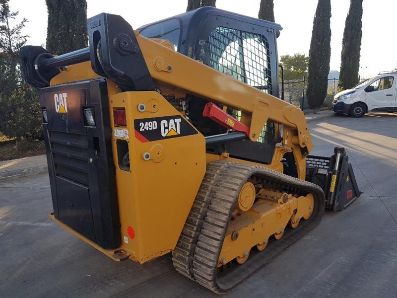 gallery 2016 CATERPILLAR 249D SKID STEER LOADER CAT
