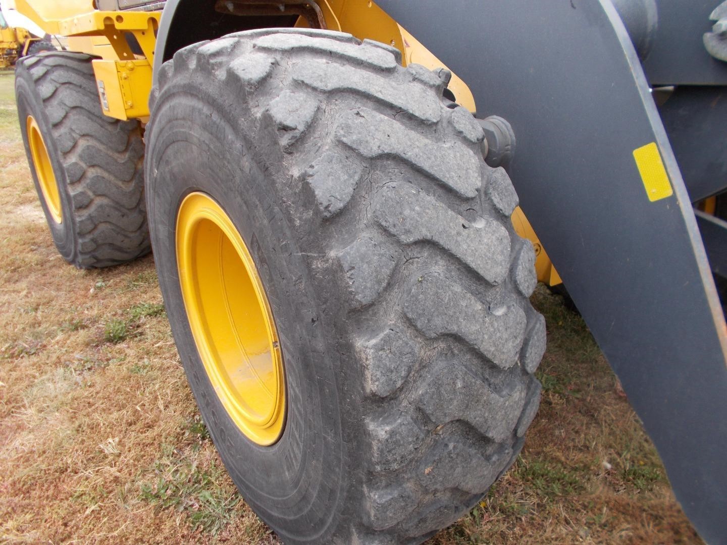 gallery 2015 John Deere 544K Wheel Loader