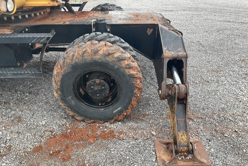 gallery 2011 Caterpillar M322D Wheeled Excavator