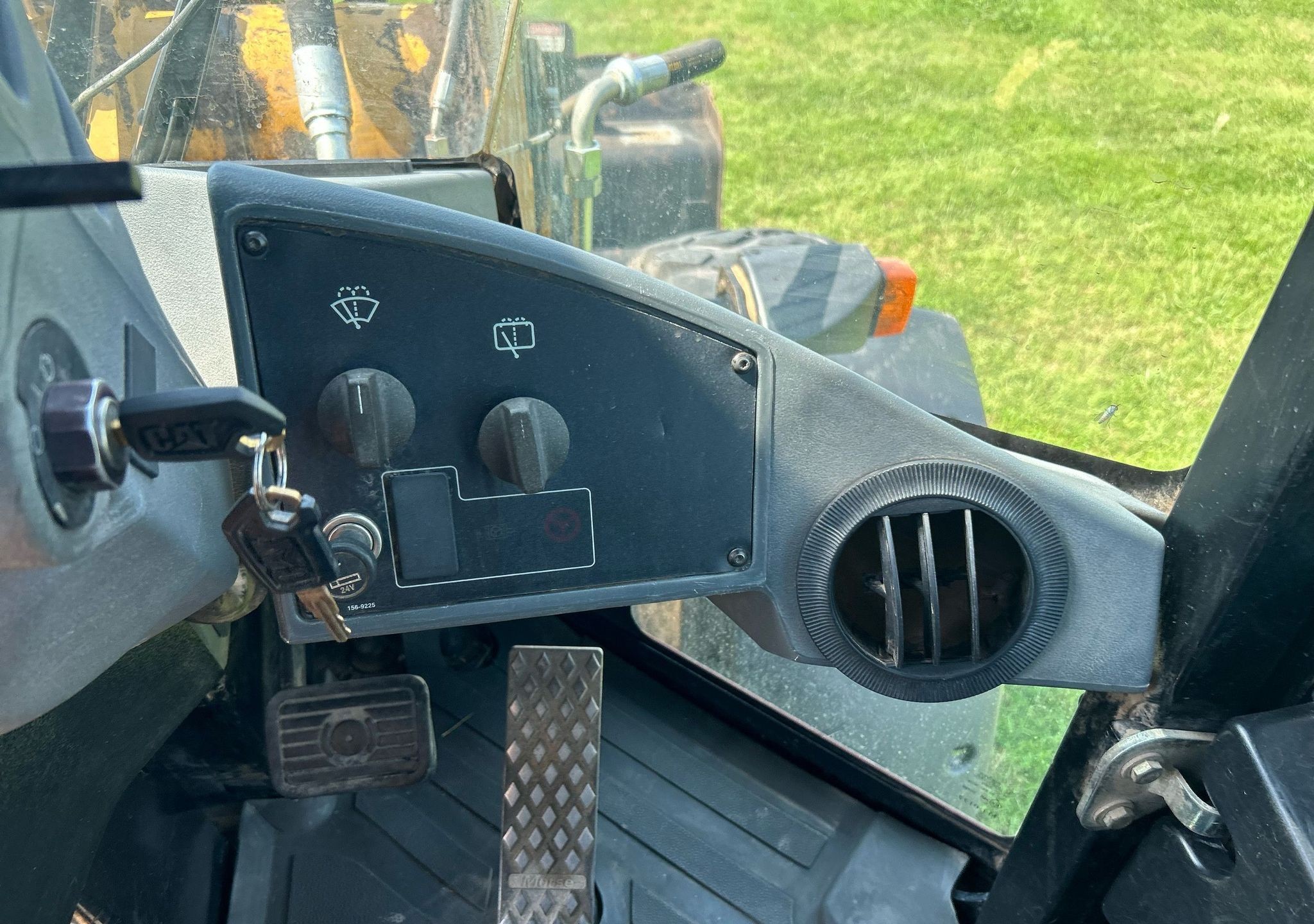 gallery 2001 Caterpillar 924G wheel loader
