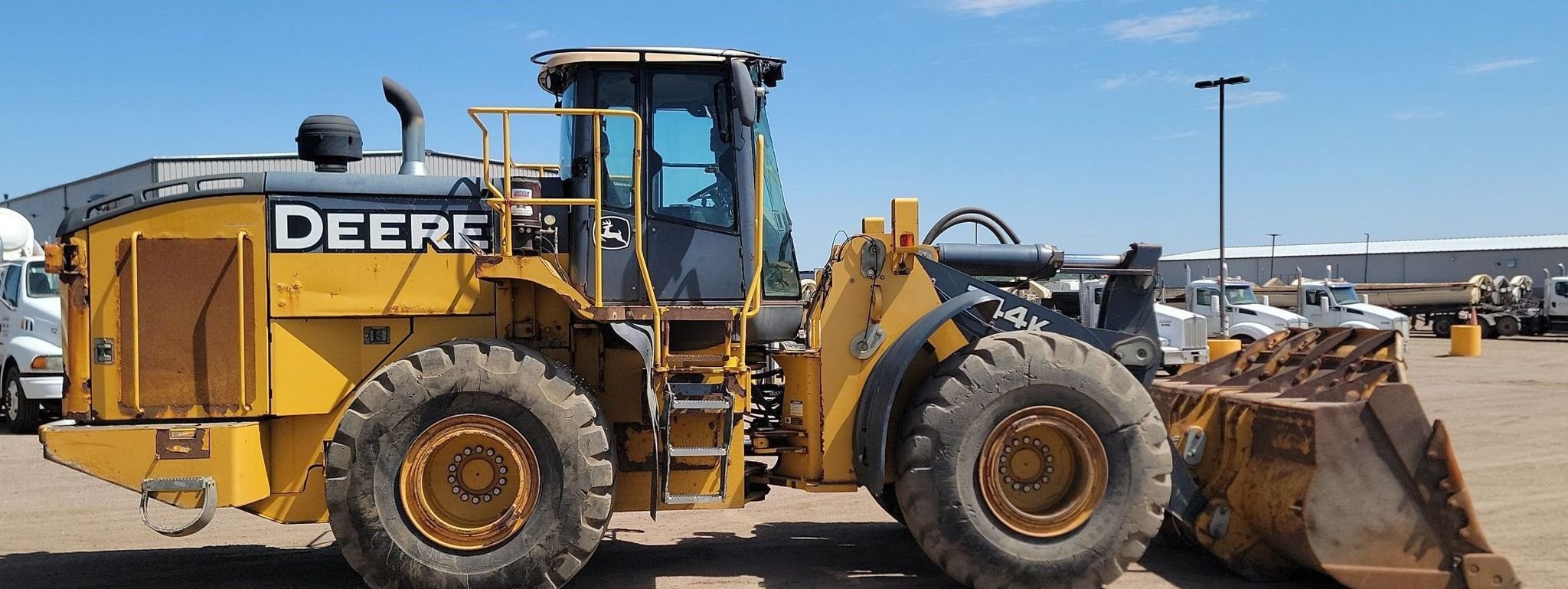 gallery 2012 John Deere 744K wheel loader