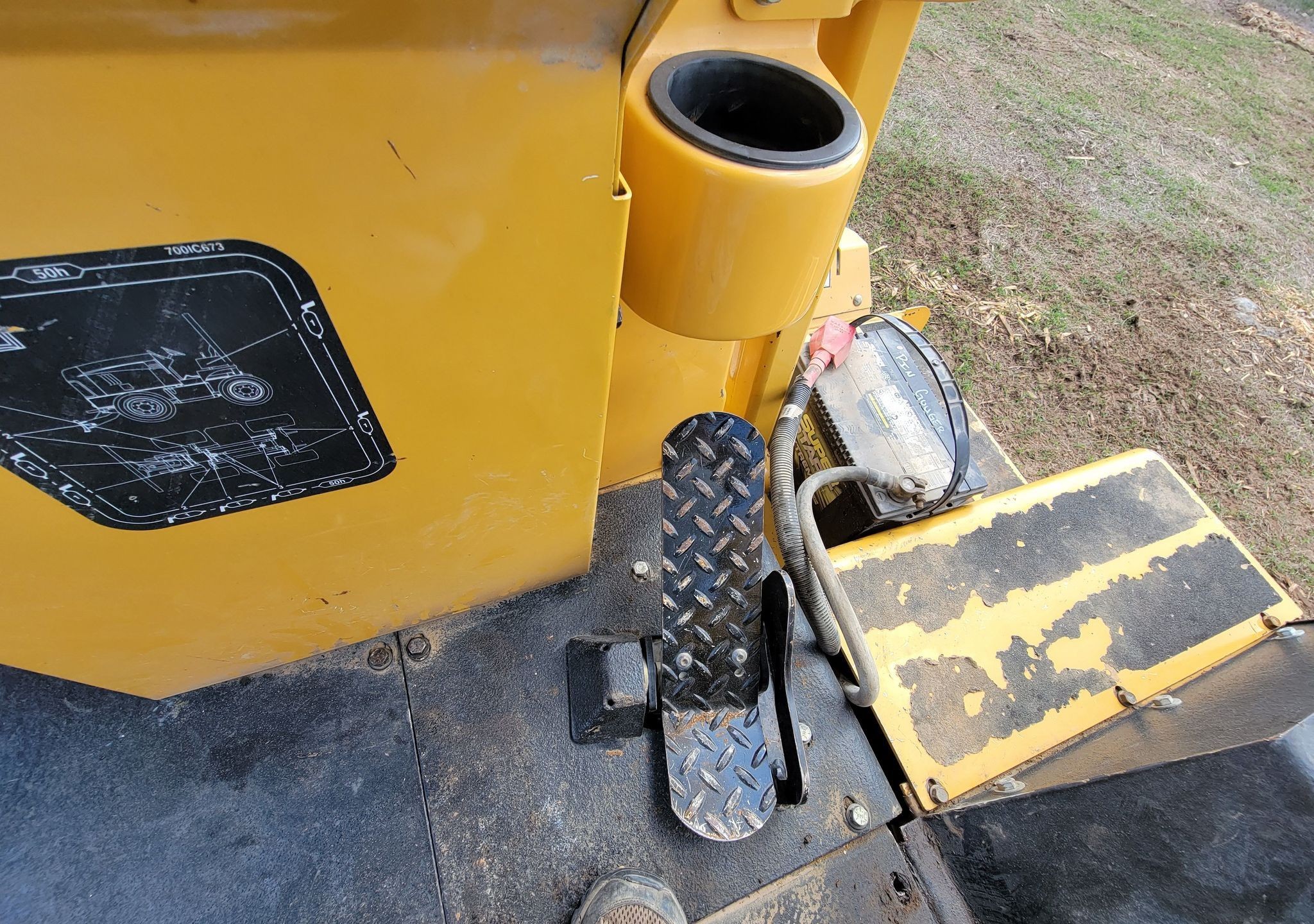 gallery 2013 Vermeer RTX1250 rock saw