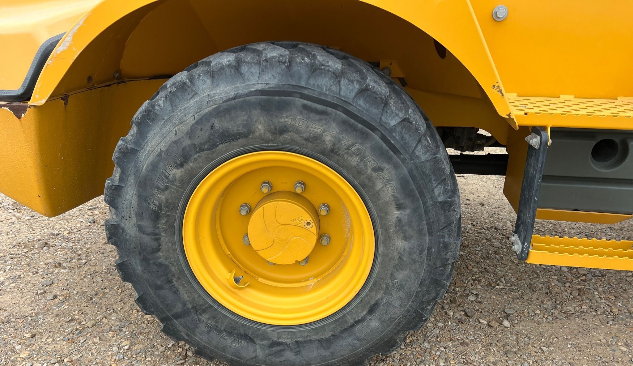 gallery 2016 John Deere 324K wheel loader