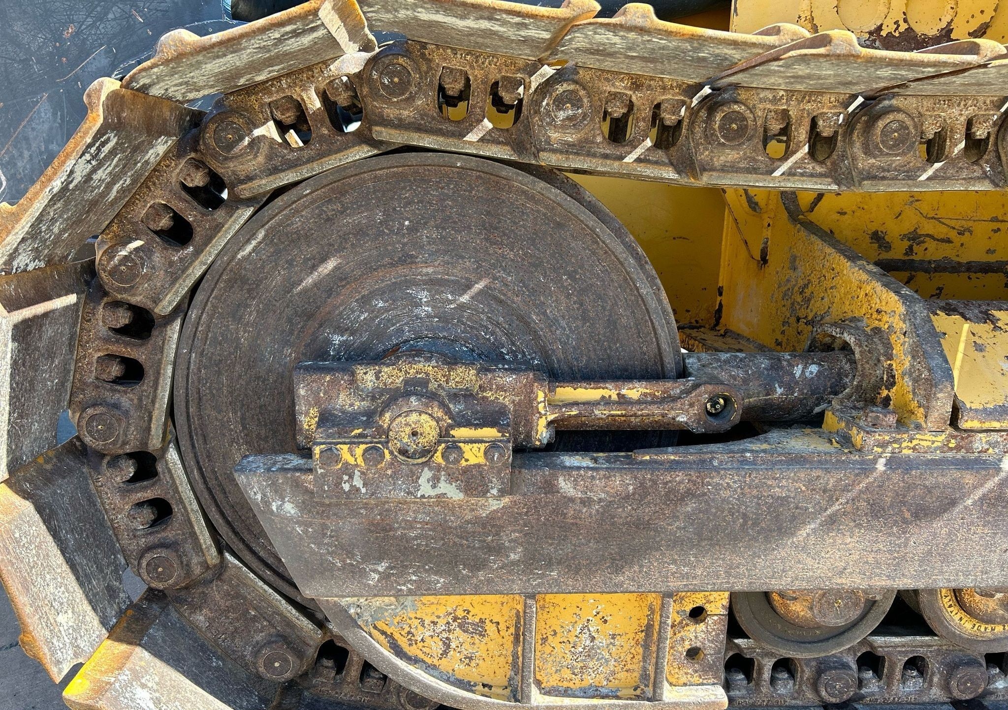 gallery 2012 John Deere 605C track loader