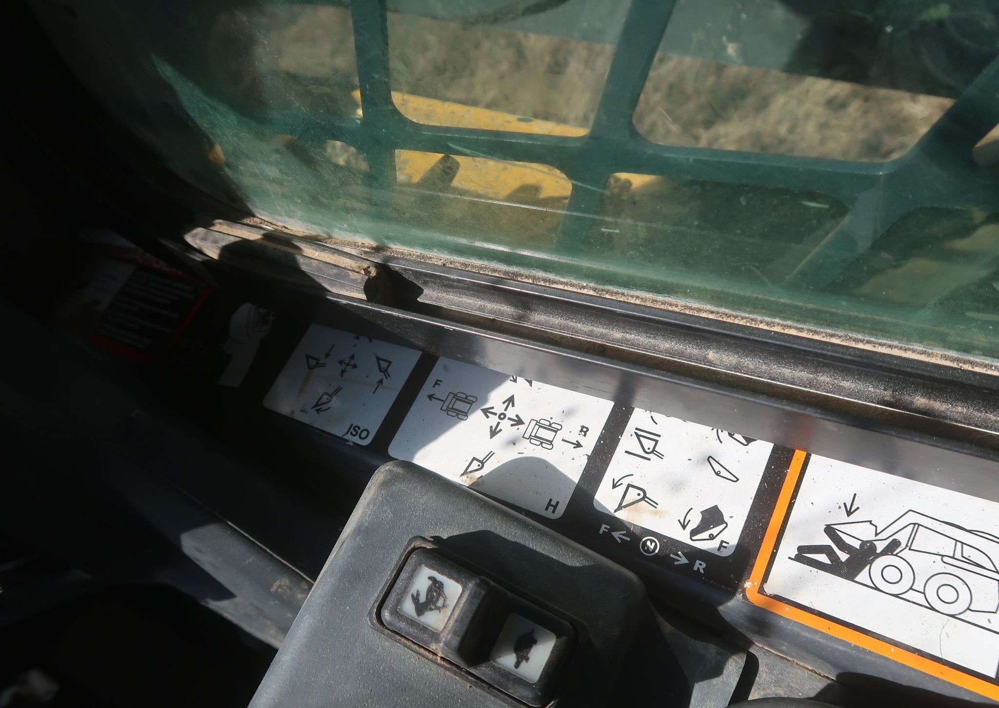 gallery 2021 John Deere 331G tracked skid steer loader