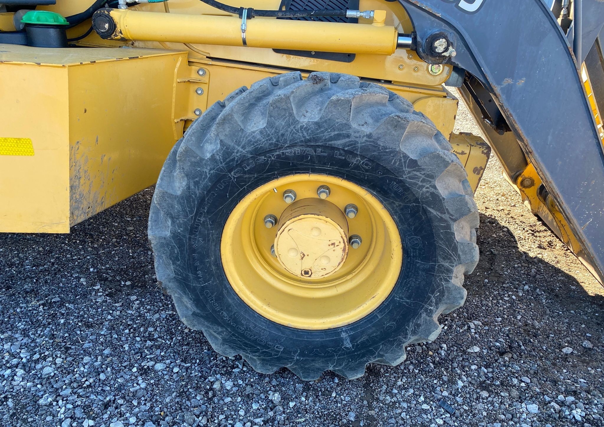 gallery 2012 John Deere 310SJ backhoe