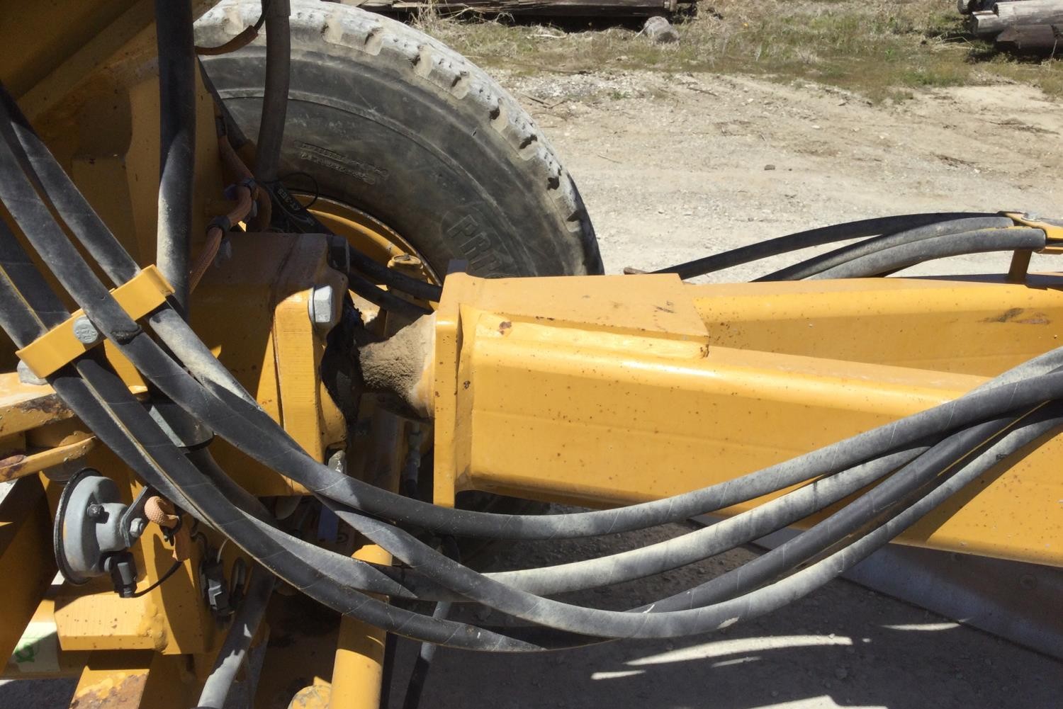 gallery 2011 Caterpillar 140M VHP Grader