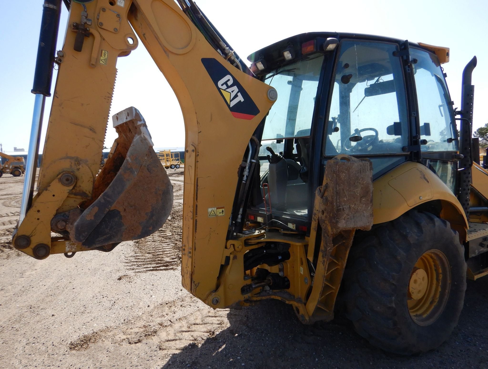 gallery 2013 Caterpillar 420F backhoe