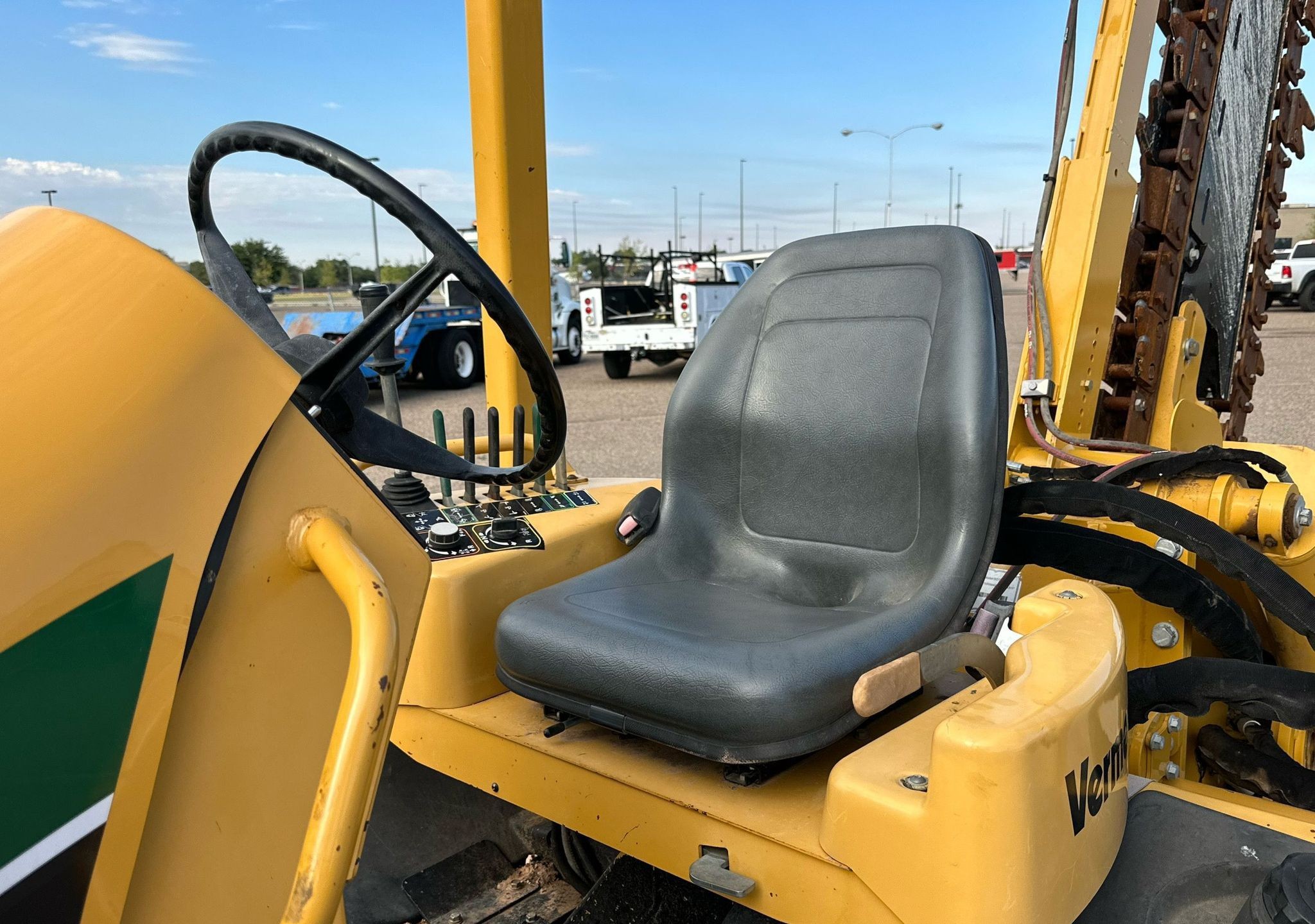 gallery 2009 Vermeer RTX750 trencher