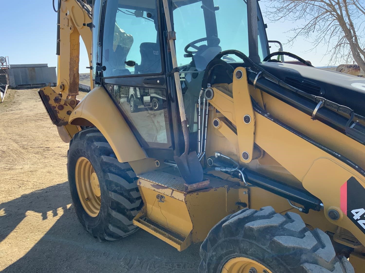 gallery 2011 Caterpillar 420E IT 4x4 Loader Backhoe