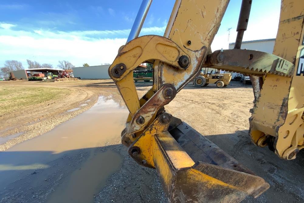 gallery 2006 John Deere 410G 4x4 Loader Backhoe WExtendahoe